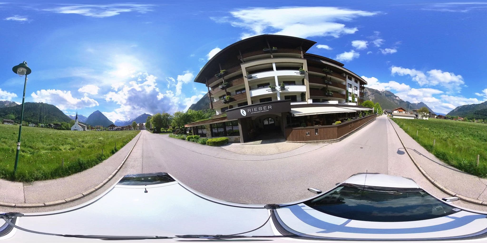 Street view near Das Rieser, Maurach — © osmplus_org (CC BY-SA · Mapillary)
