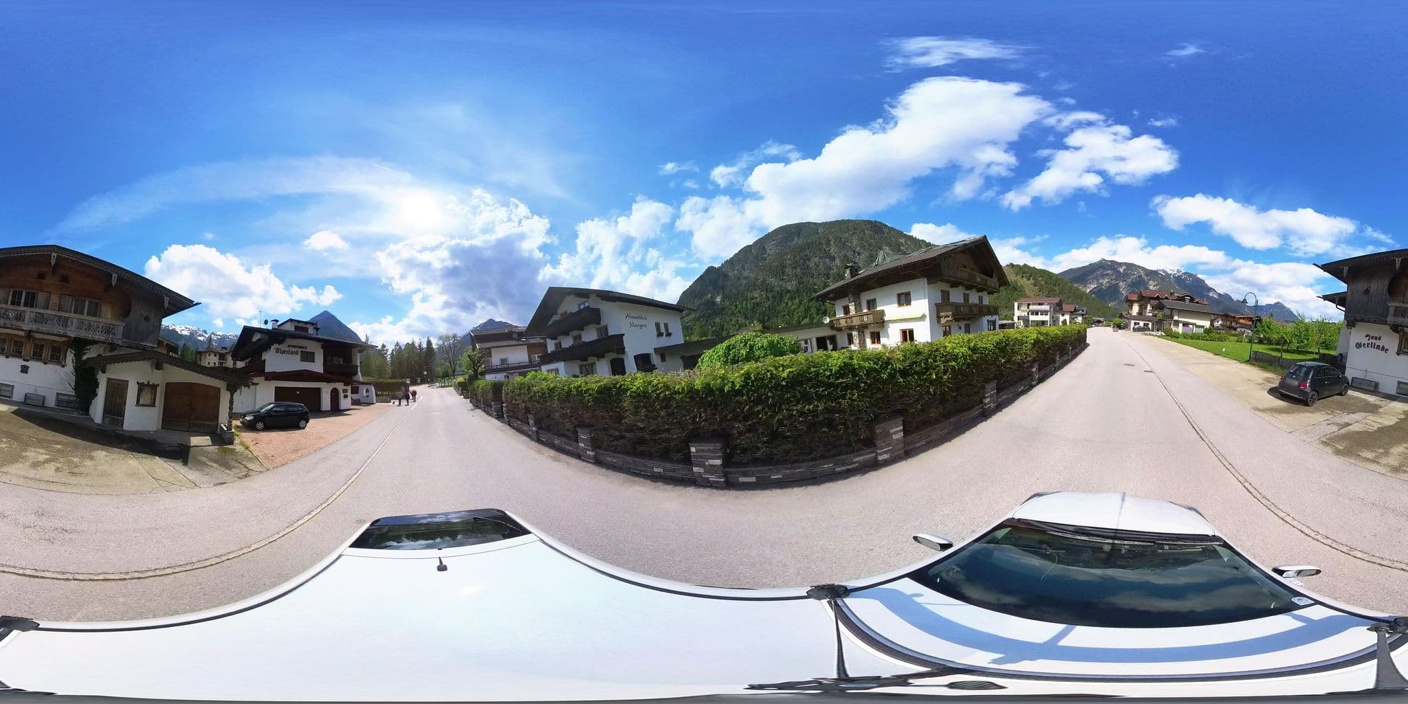 Street view near Alpenblick & Margret Fruehstueckspension, Maurach — © osmplus_org (CC BY-SA · Mapillary)
