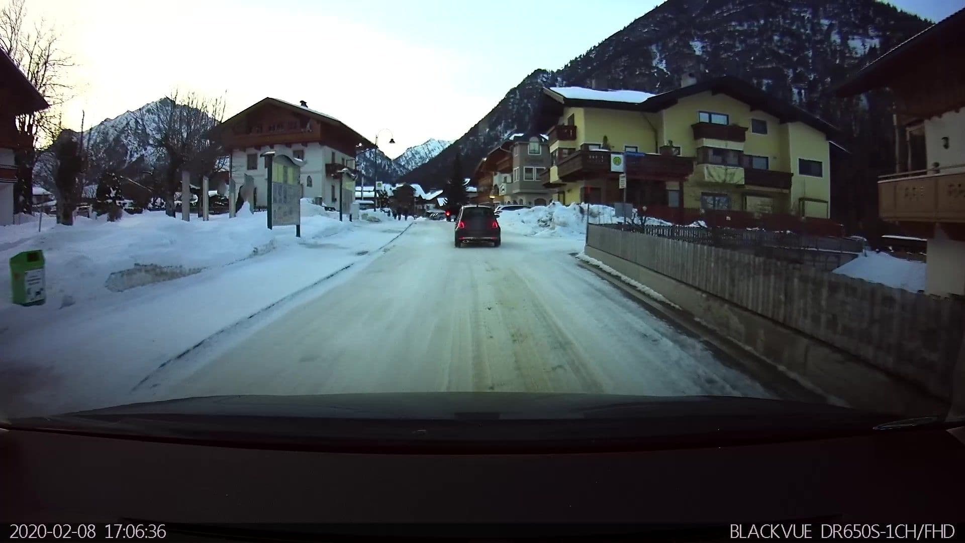 Street view near Pension Alpenruh, Maurach — © gpsmapper (CC BY-SA · Mapillary)