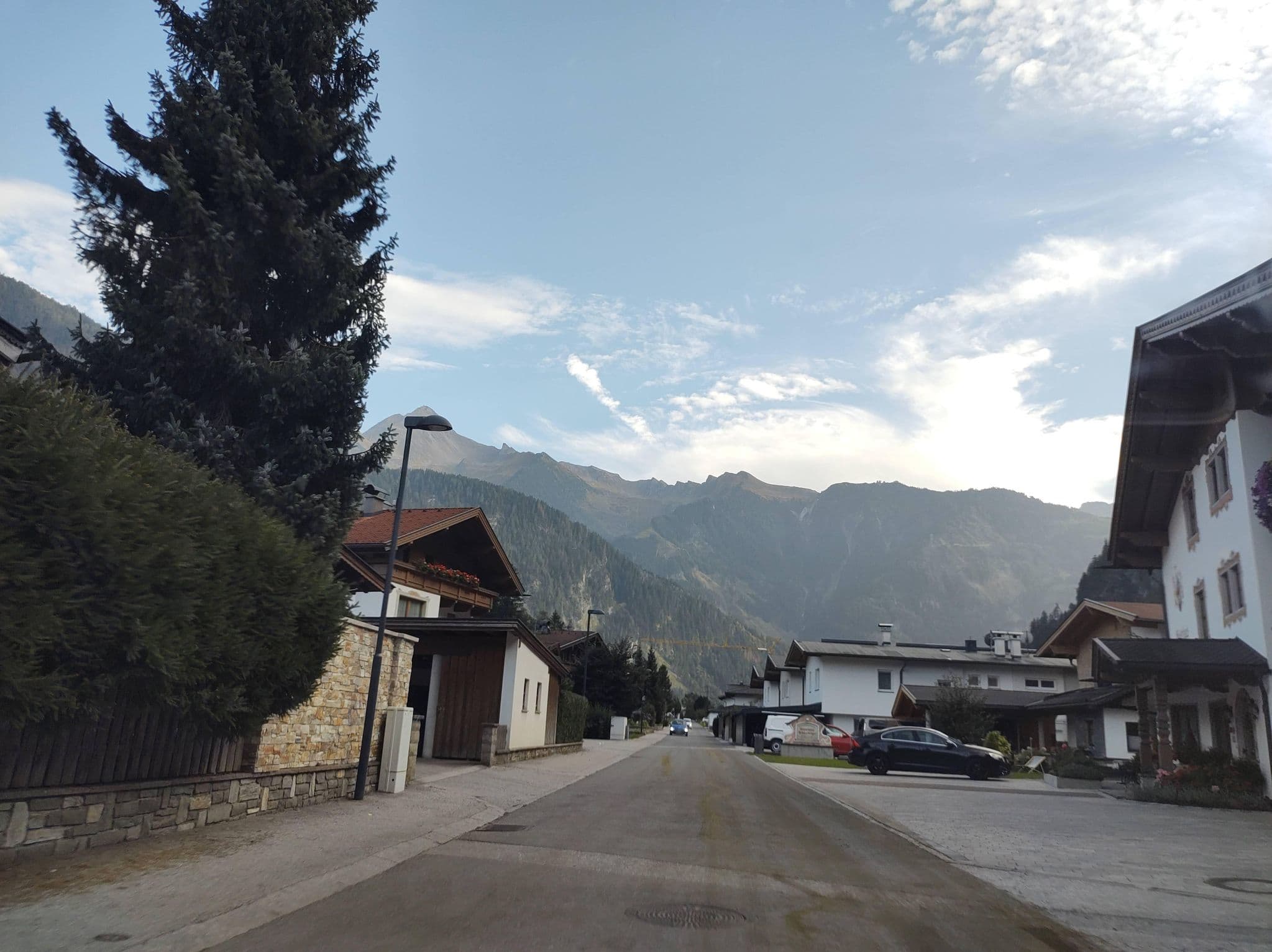 Street view near Apartment Gredler Maria, Mayrhofen — © thetornado76 (CC BY-SA · Mapillary)