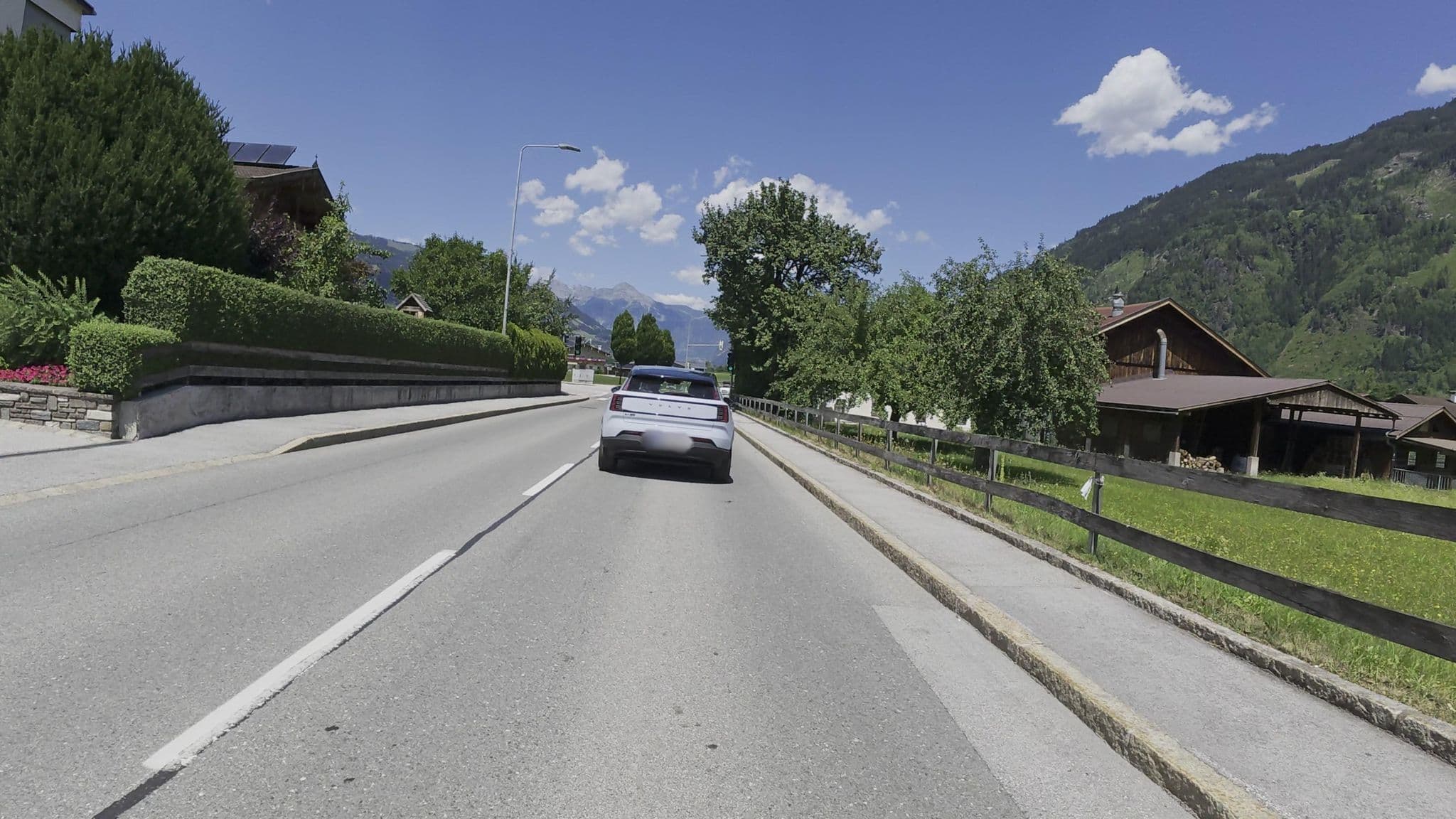 Street view near Gästehaus Bertolin, Ried im Zillertal — © Guzzi_Franze (CC BY-SA · Mapillary)