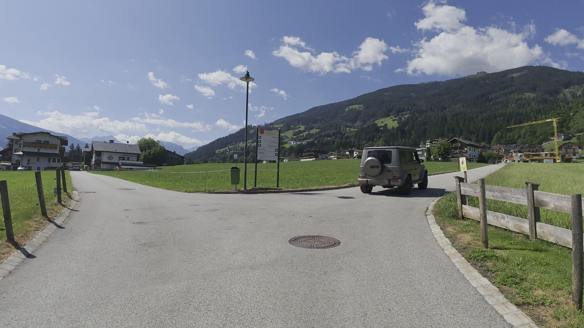 Street view near Pension Schönblick, Ried im Zillertal — © Guzzi_Franze (CC BY-SA · Mapillary)