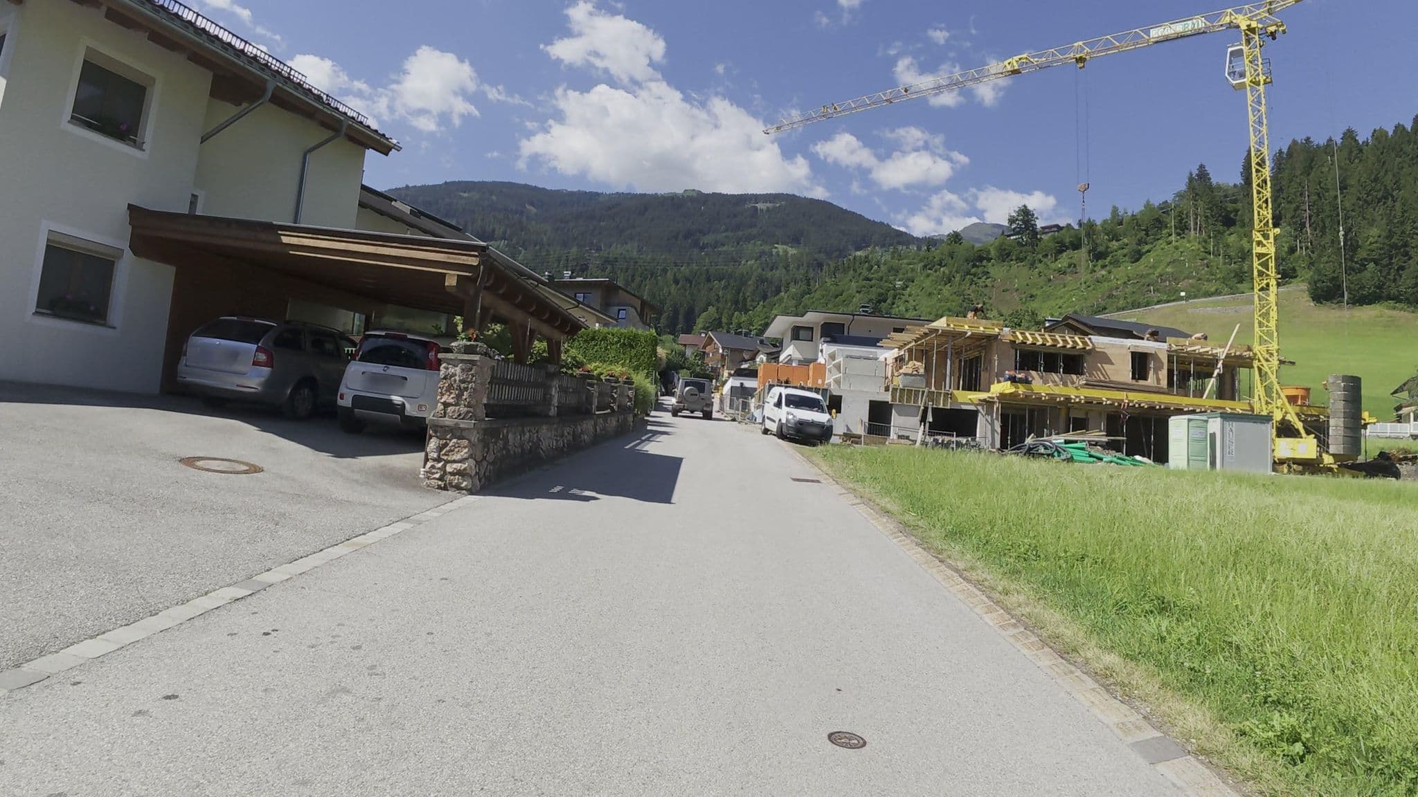 Street view near Landhaus Binder, Ried im Zillertal — © Guzzi_Franze (CC BY-SA · Mapillary)