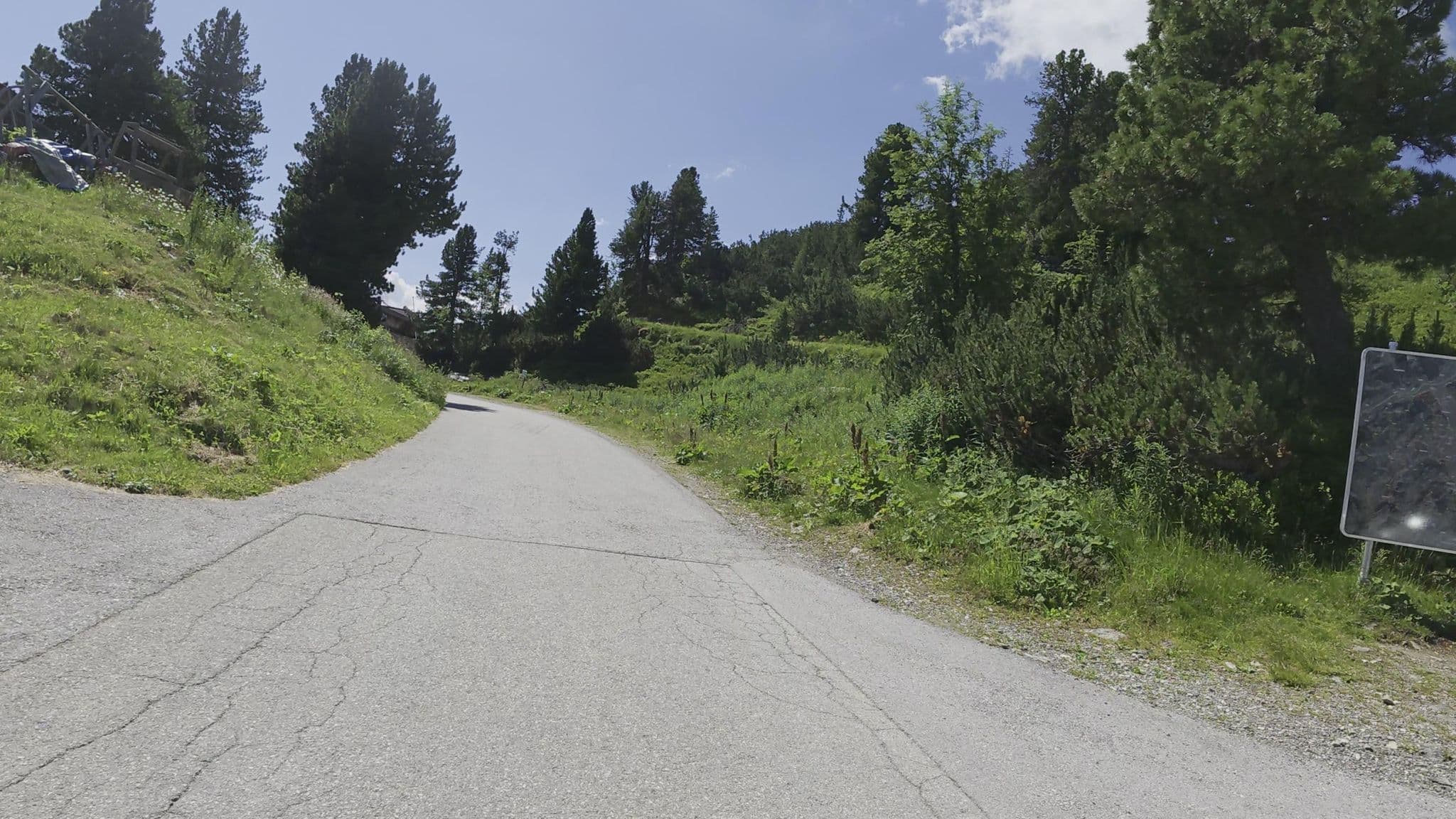 Street view near Almgasthaus Zirmstadl, Ried im Zillertal — © Guzzi_Franze (CC BY-SA · Mapillary)