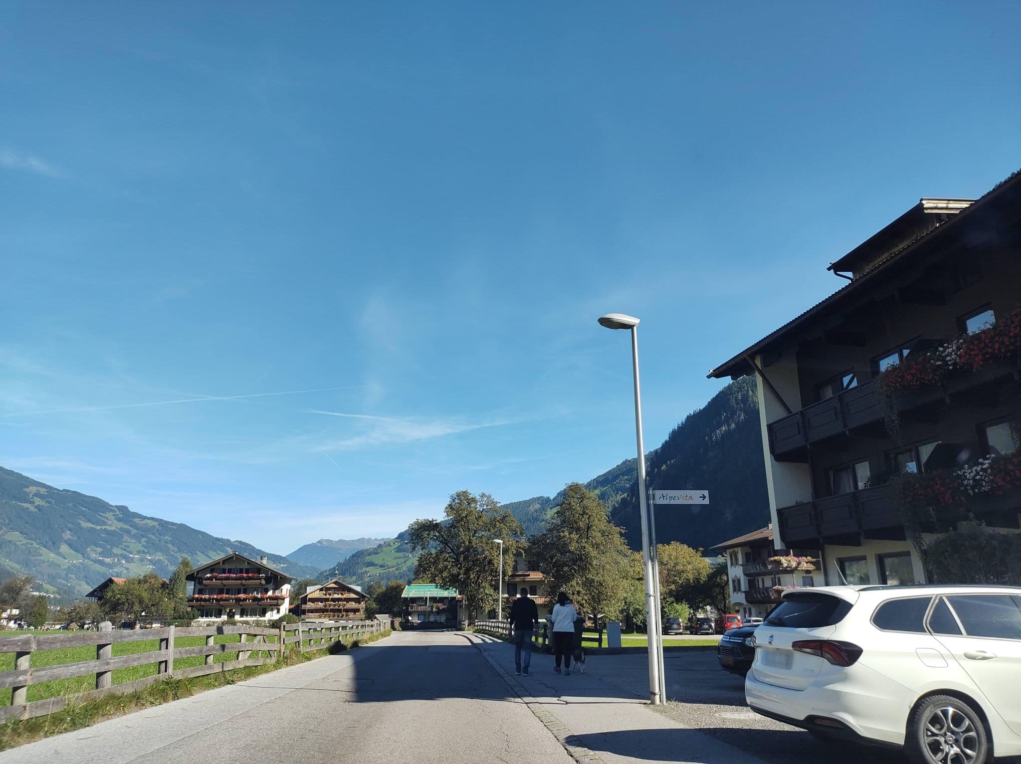 Street view near Gästehaus Johann Kröll, Mayrhofen — © thetornado76 (CC BY-SA · Mapillary)