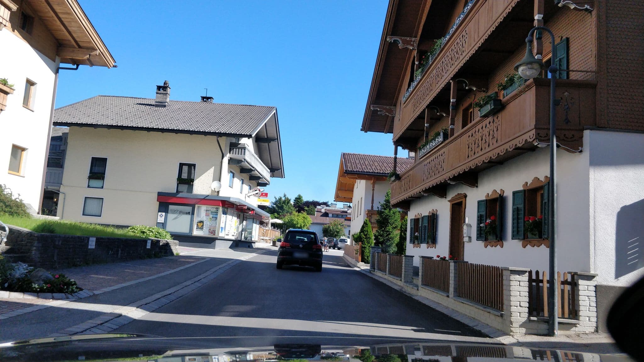 Street view near Ferienwohnungen Hell, Kapfing — © rcollins (CC BY-SA · Mapillary)