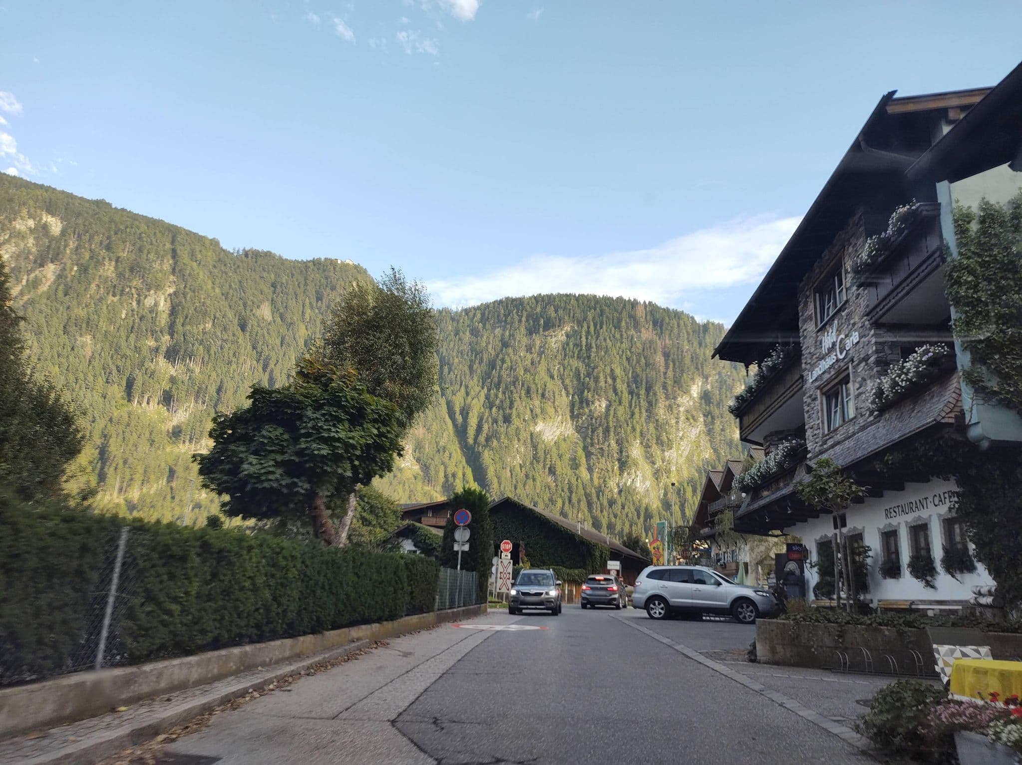 Street view near Pension Rosenhof, Mayrhofen — © thetornado76 (CC BY-SA · Mapillary)