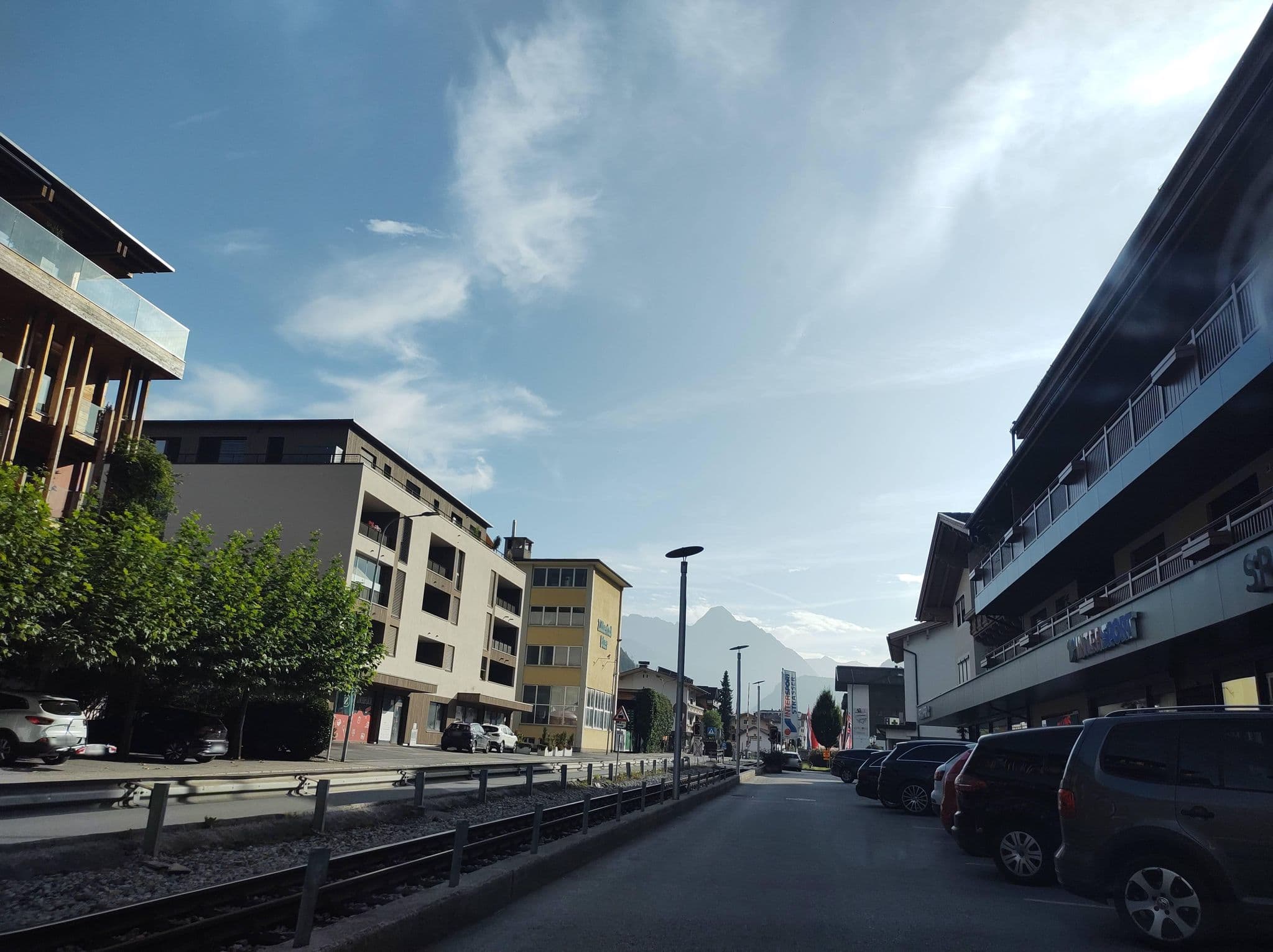 Street view near Gasthof Neue Post, Zell am Ziller — © thetornado76 (CC BY-SA · Mapillary)