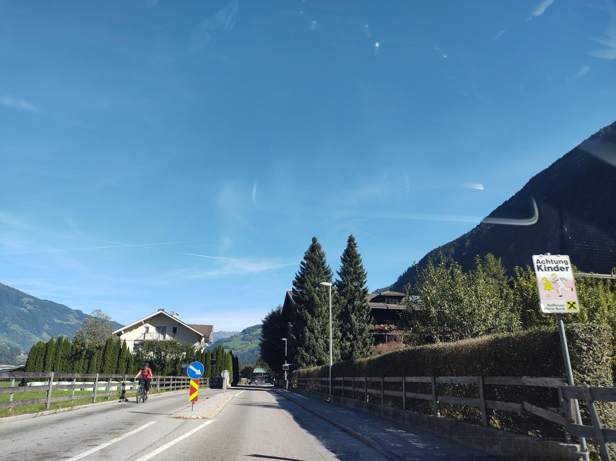 Street view near Pension Birkenhof, Mayrhofen — © thetornado76 (CC BY-SA · Mapillary)