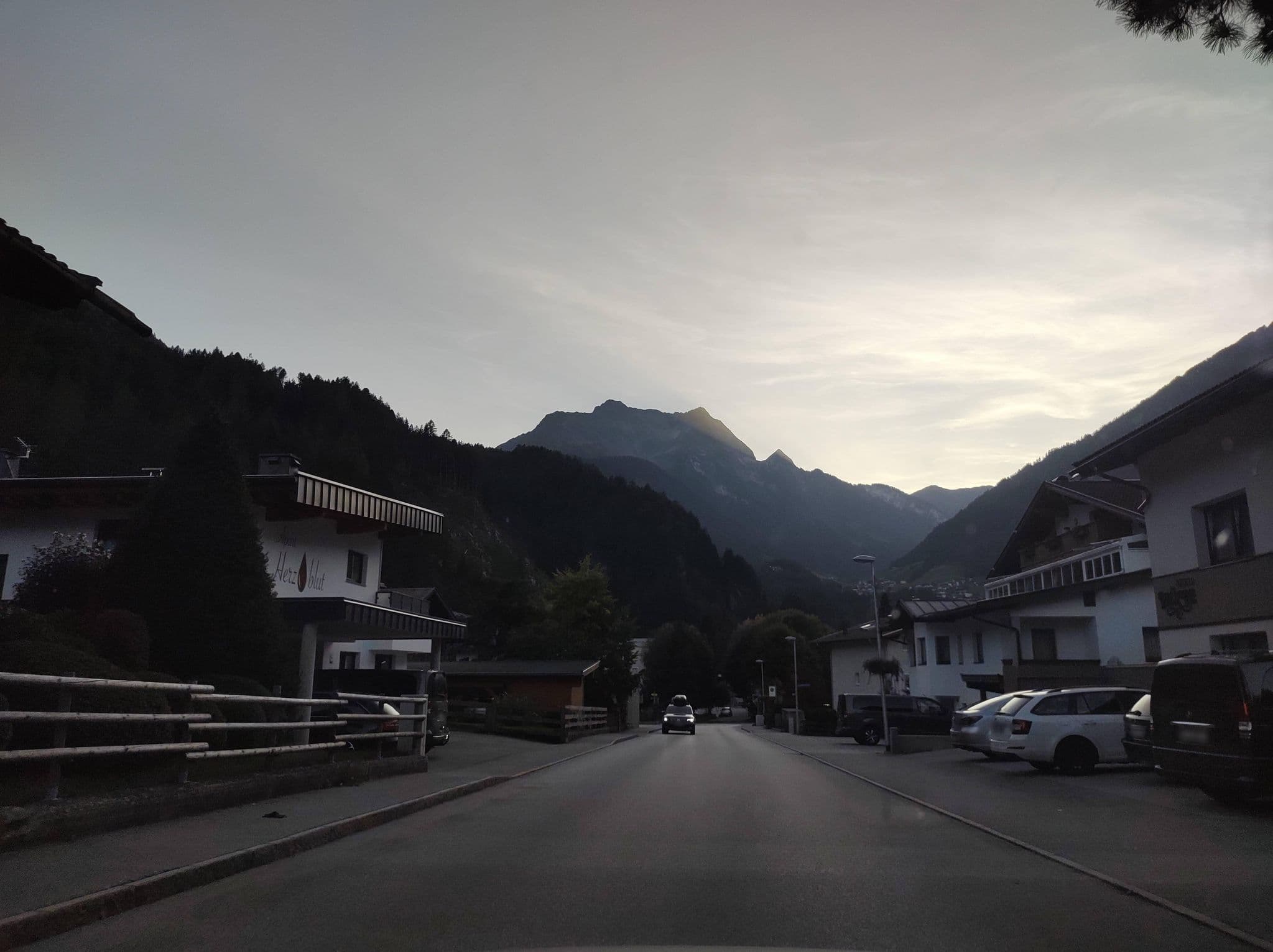 Street view near Apart Herzblut, Mayrhofen — © thetornado76 (CC BY-SA · Mapillary)