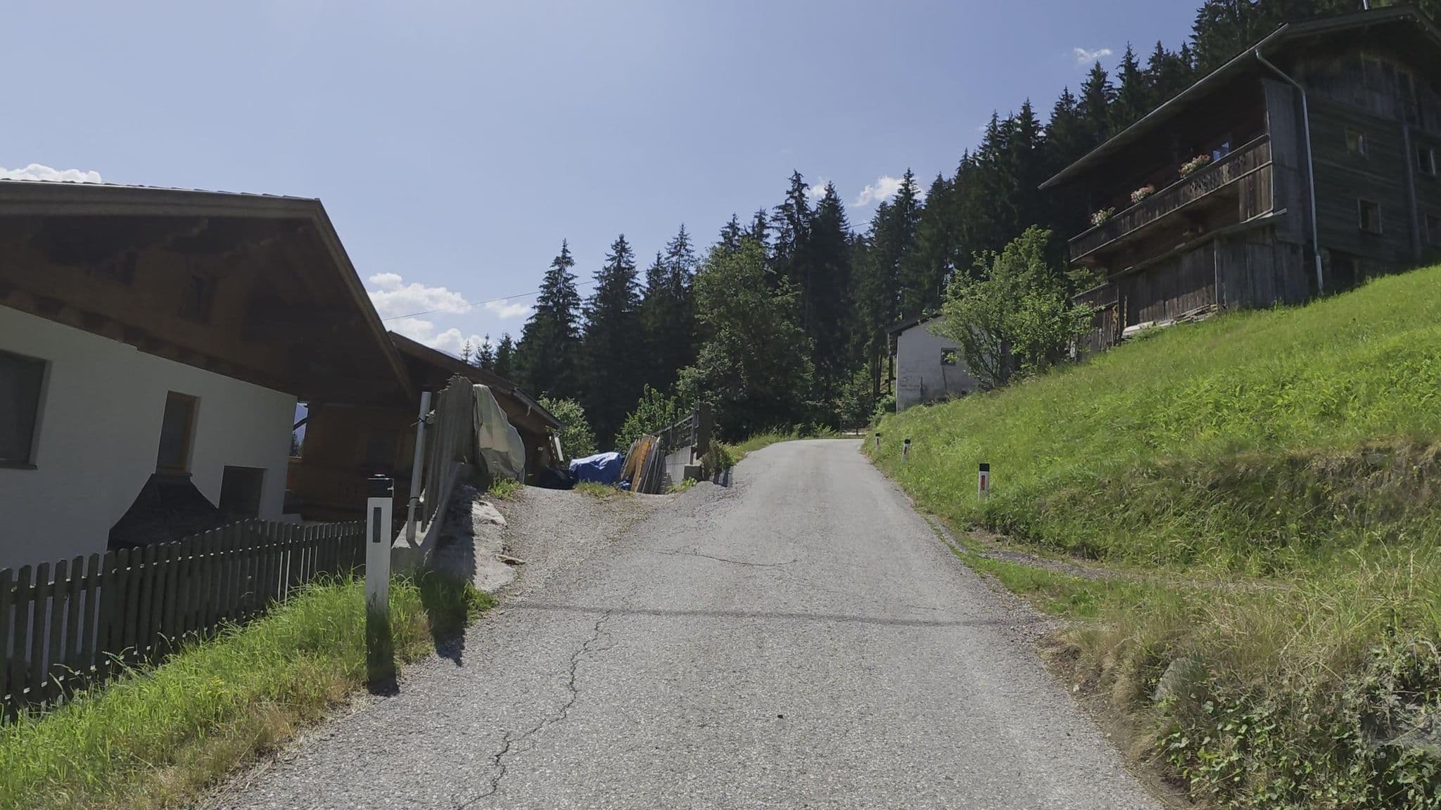 Street view near Ferienwohnung Haus Bianca, Ried im Zillertal — © Guzzi_Franze (CC BY-SA · Mapillary)