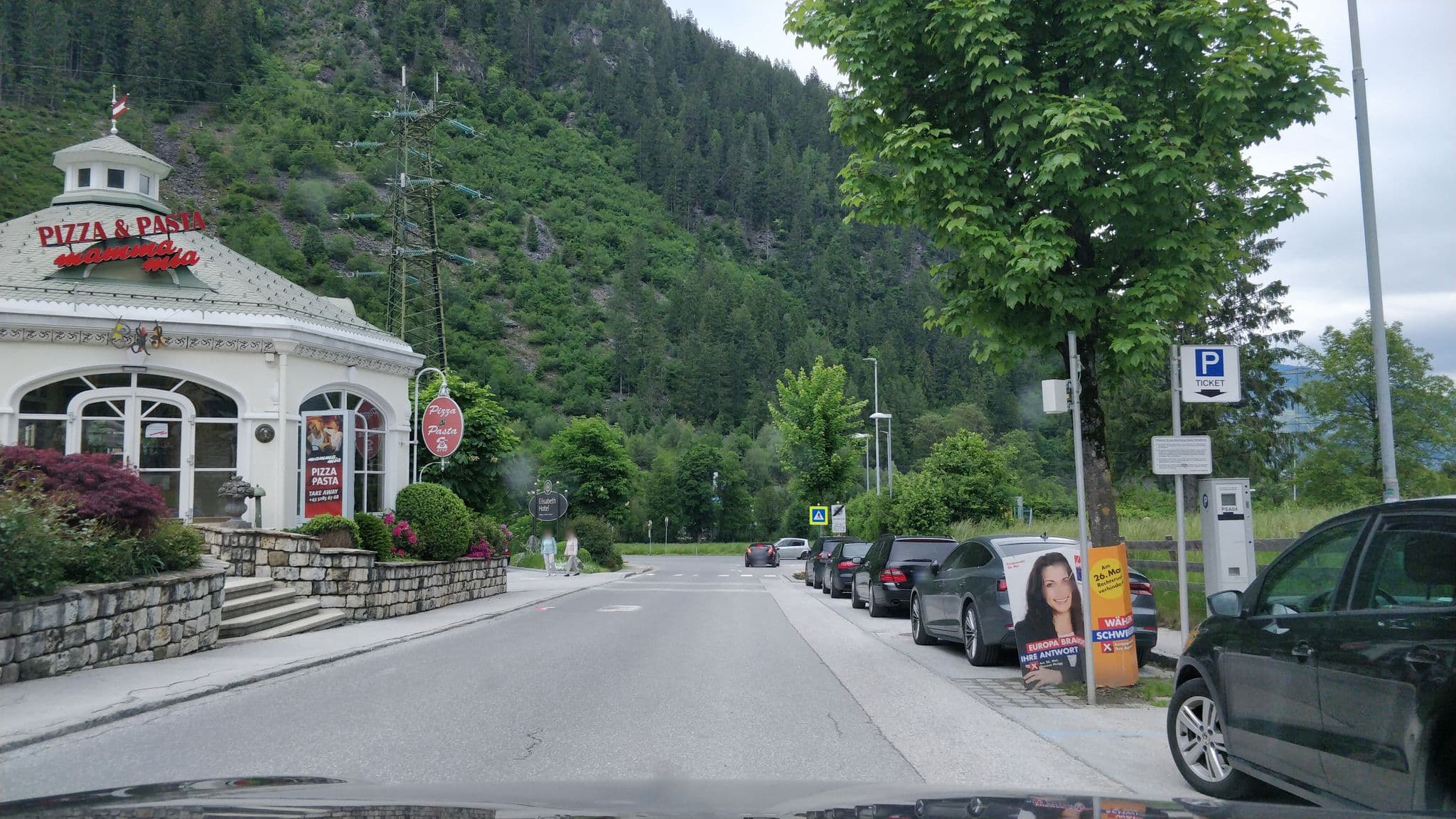 Street view near ElisabethHotel Premium Private Retreat, Mayrhofen — © rcollins (CC BY-SA · Mapillary)
