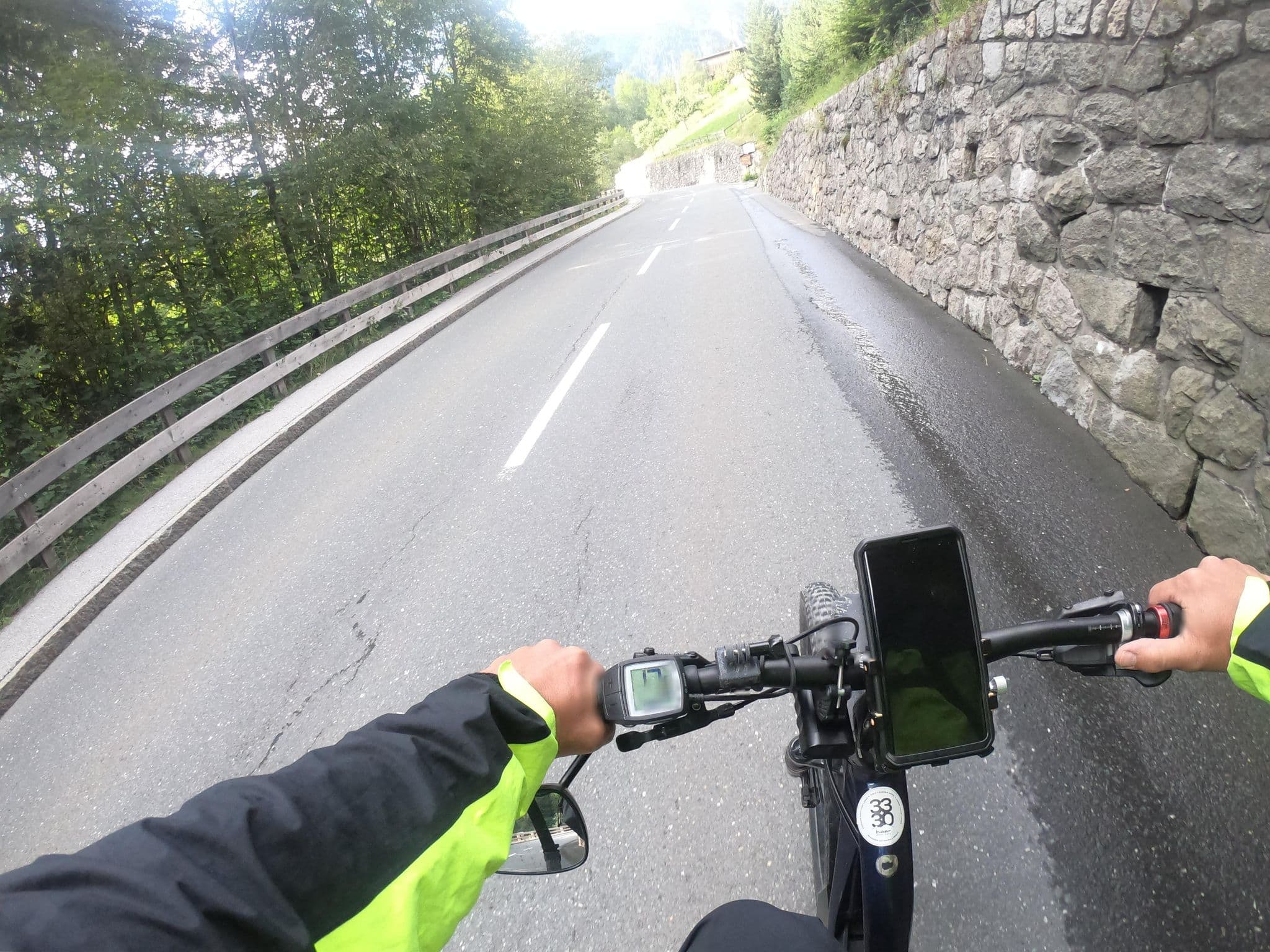 Street view near Achensee, Alpbach — © vinisa (CC BY-SA · Mapillary)