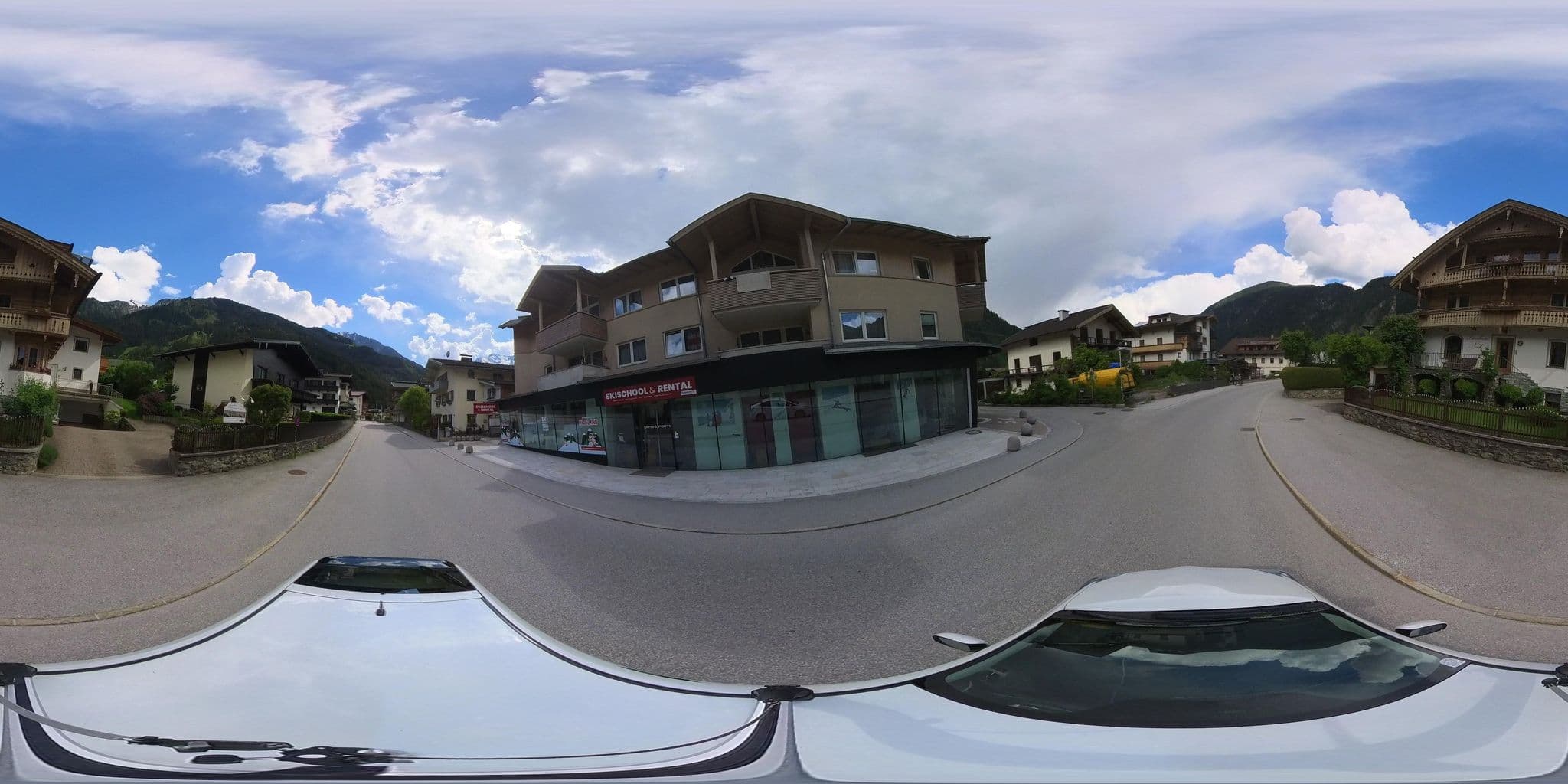 Street view near Landhaus Noal, Mayrhofen — © osmplus_org (CC BY-SA · Mapillary)