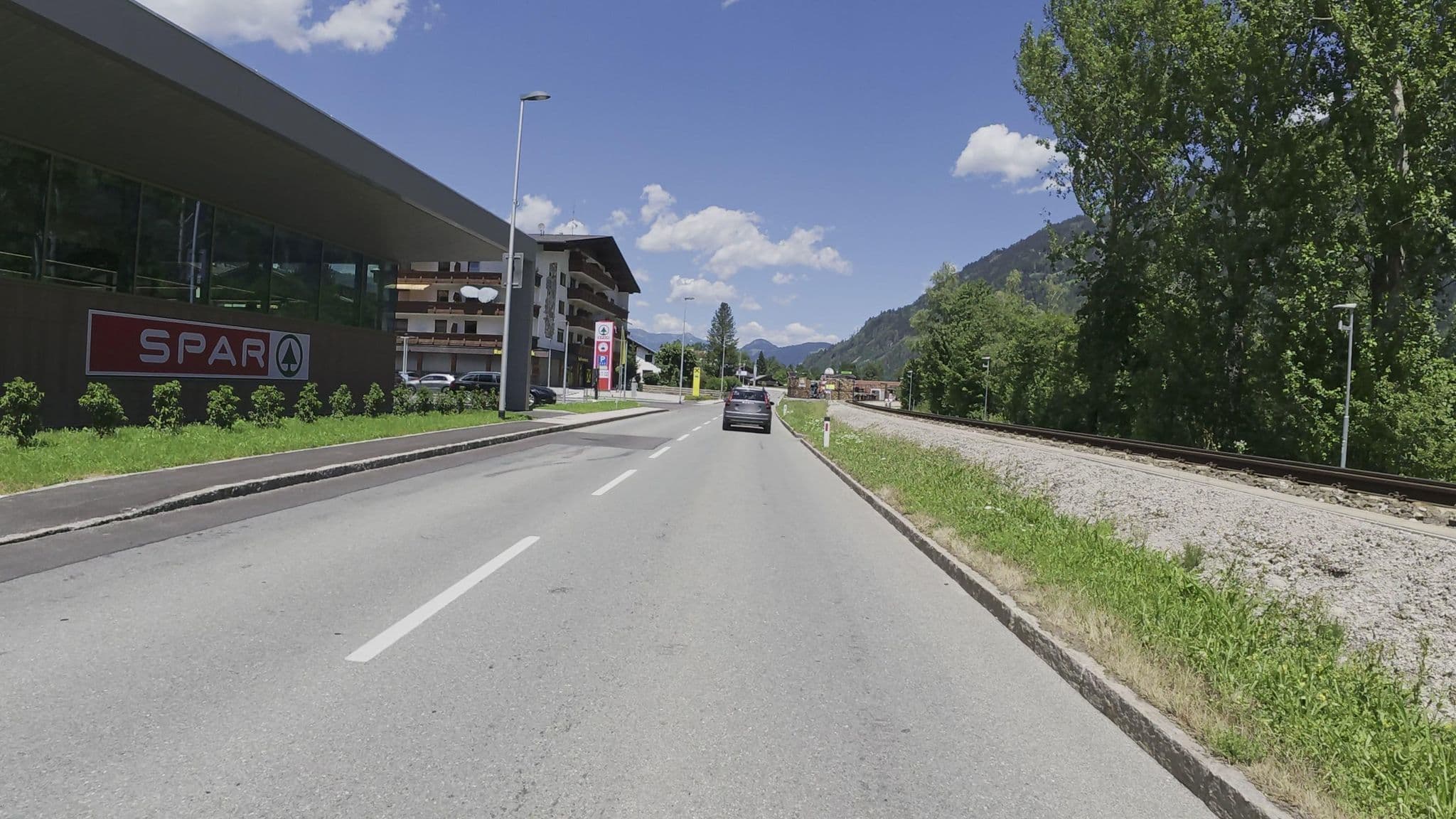 Street view near Appertement Rainer Brugger, Ried im Zillertal — © Guzzi_Franze (CC BY-SA · Mapillary)