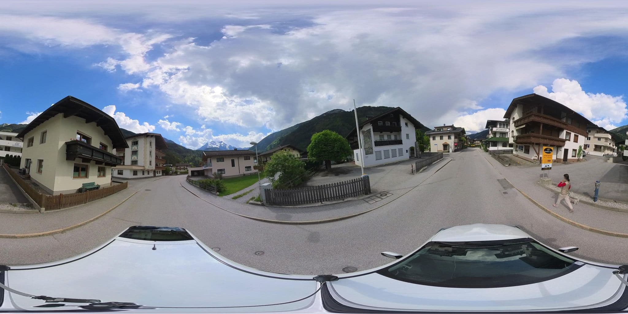 Street view near Apart Mountain Lodge, Mayrhofen — © osmplus_org (CC BY-SA · Mapillary)