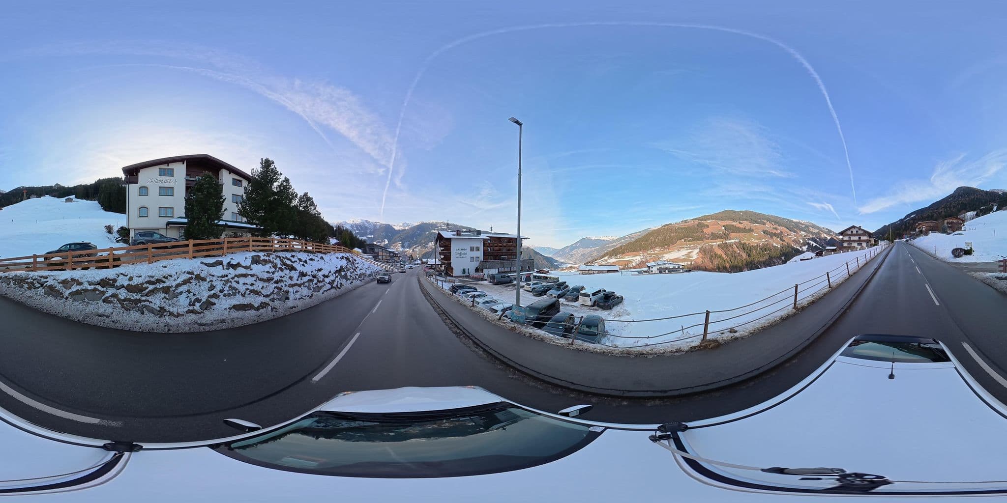 Street view near Pension Zillertalblick, Zell am Ziller — © osmplus_org (CC BY-SA · Mapillary)