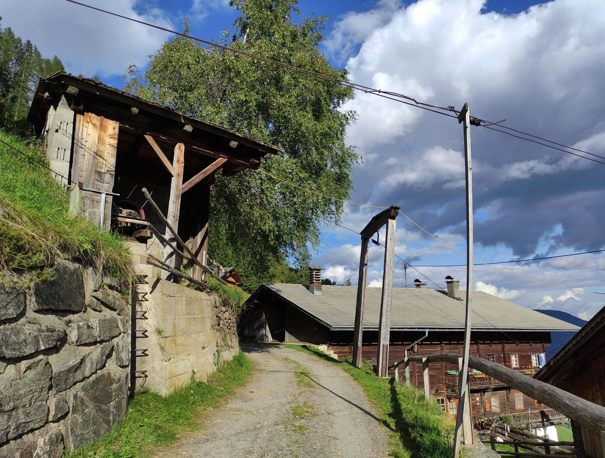 Street view near Bergbauernhof Ausserberglet, Sillian — © magonreal (CC BY-SA · Mapillary)