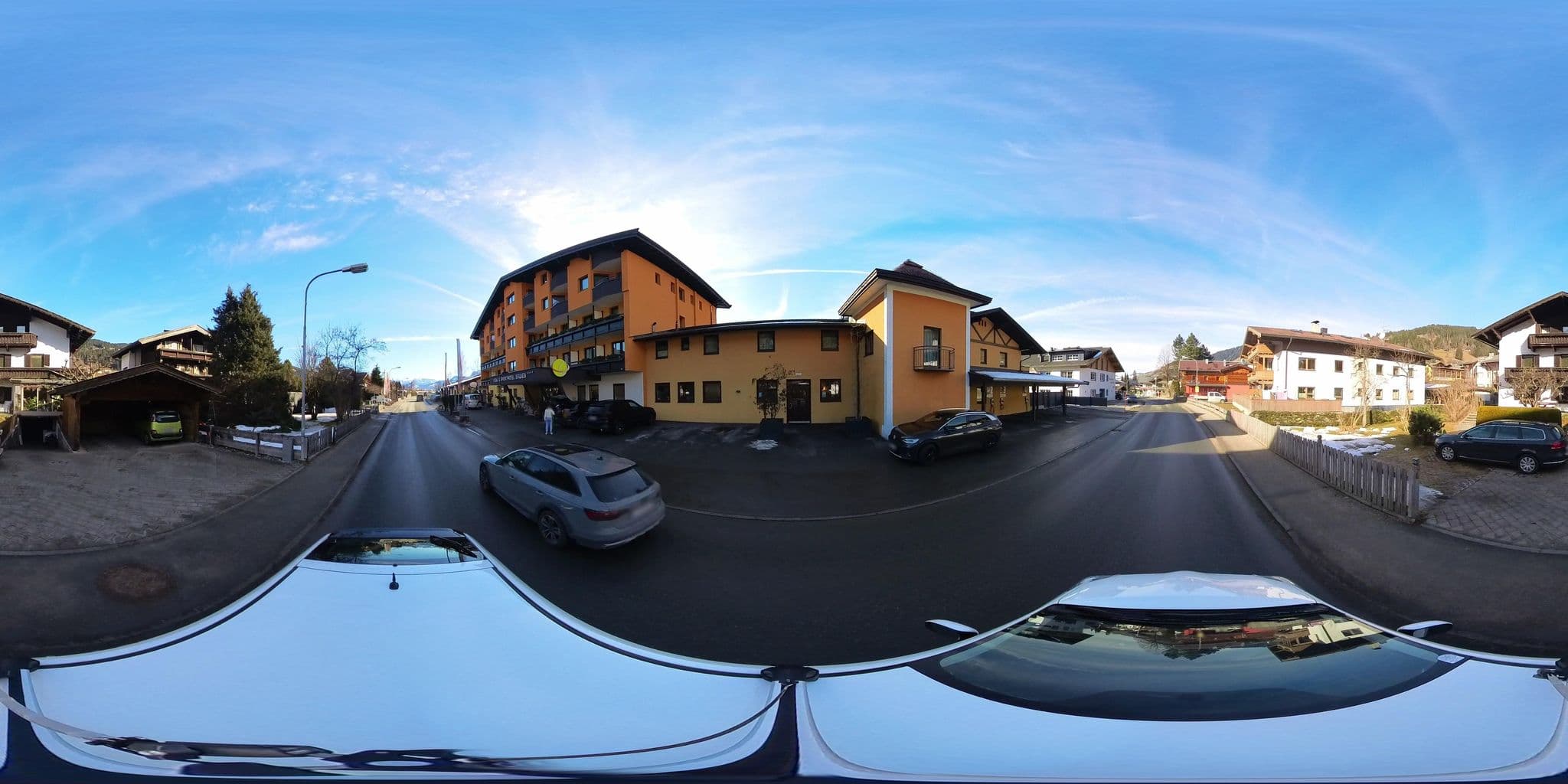 Street view near Haus Veronika, Brixen im Thale — © osmplus_org (CC BY-SA · Mapillary)