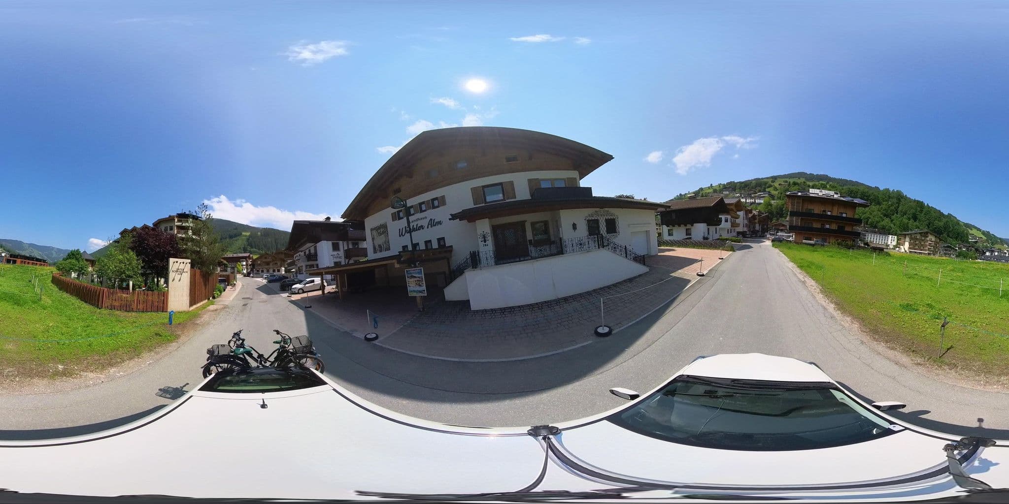 Street view near Gerstreit Alm GmbH, Hinterglemm — © osmplus_org (CC BY-SA · Mapillary)