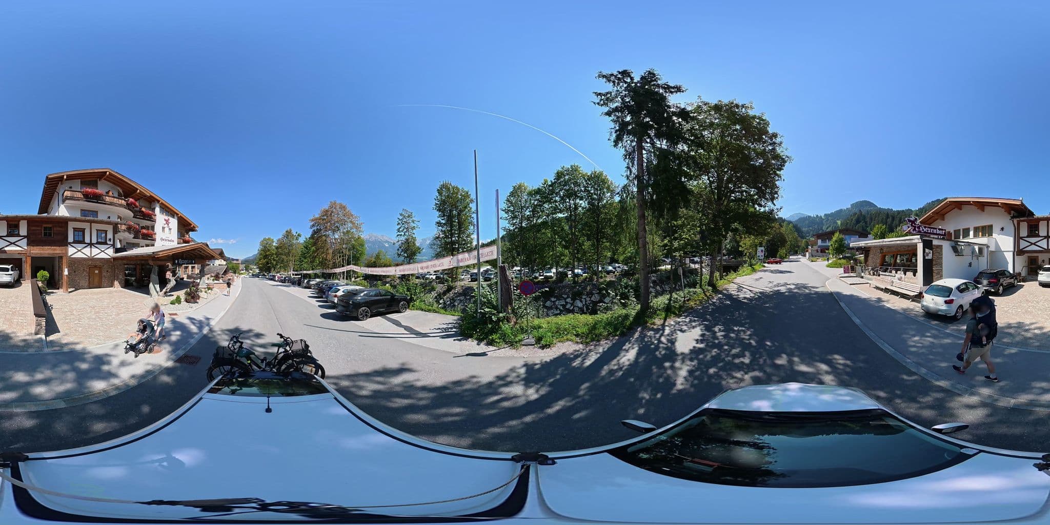Street view near Hotel TULPE, Söll — © osmplus_org (CC BY-SA · Mapillary)