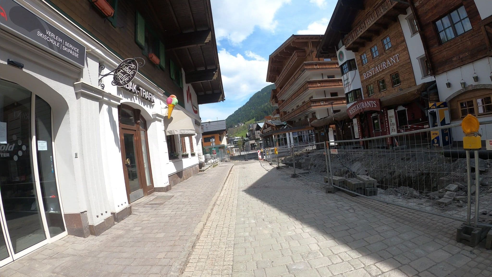 Street view near Wolf Helikopter GmbH & Co, Hinterglemm — © osmplus_org (CC BY-SA · Mapillary)