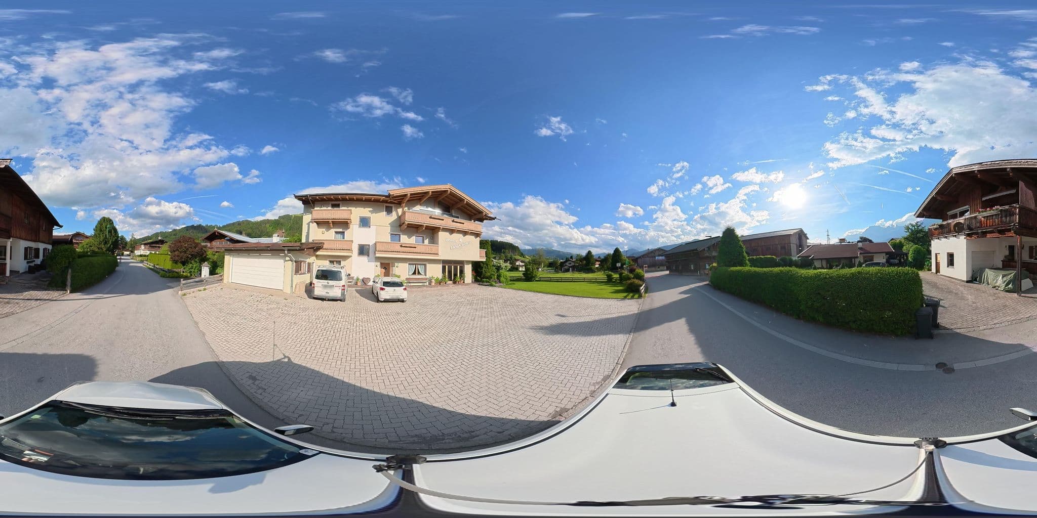 Street view near Haus Bergkristall, Oberndorf in Tirol — © osmplus_org (CC BY-SA · Mapillary)