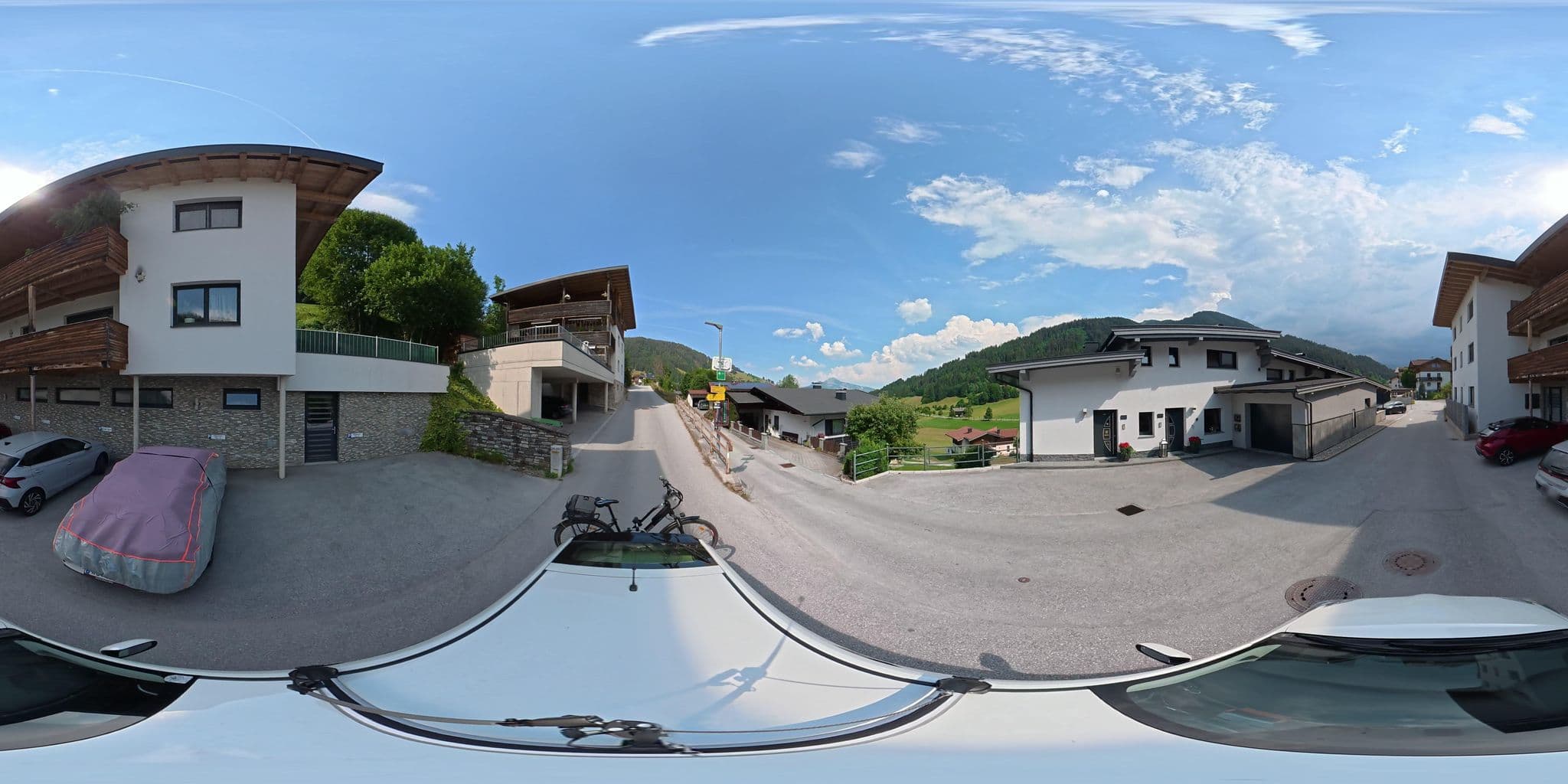 Street view near Guesthouse Kirchmayr Oberau, Oberau — © osmplus_org (CC BY-SA · Mapillary)