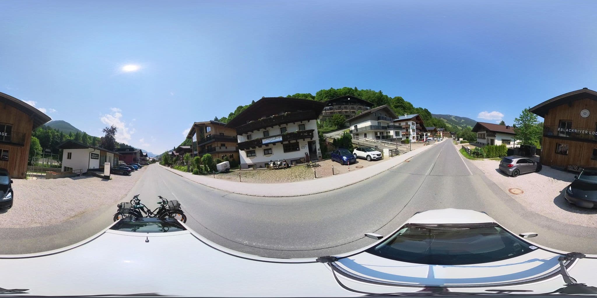Street view near Franziska Schwarzenbacher, Saalbach — © osmplus_org (CC BY-SA · Mapillary)