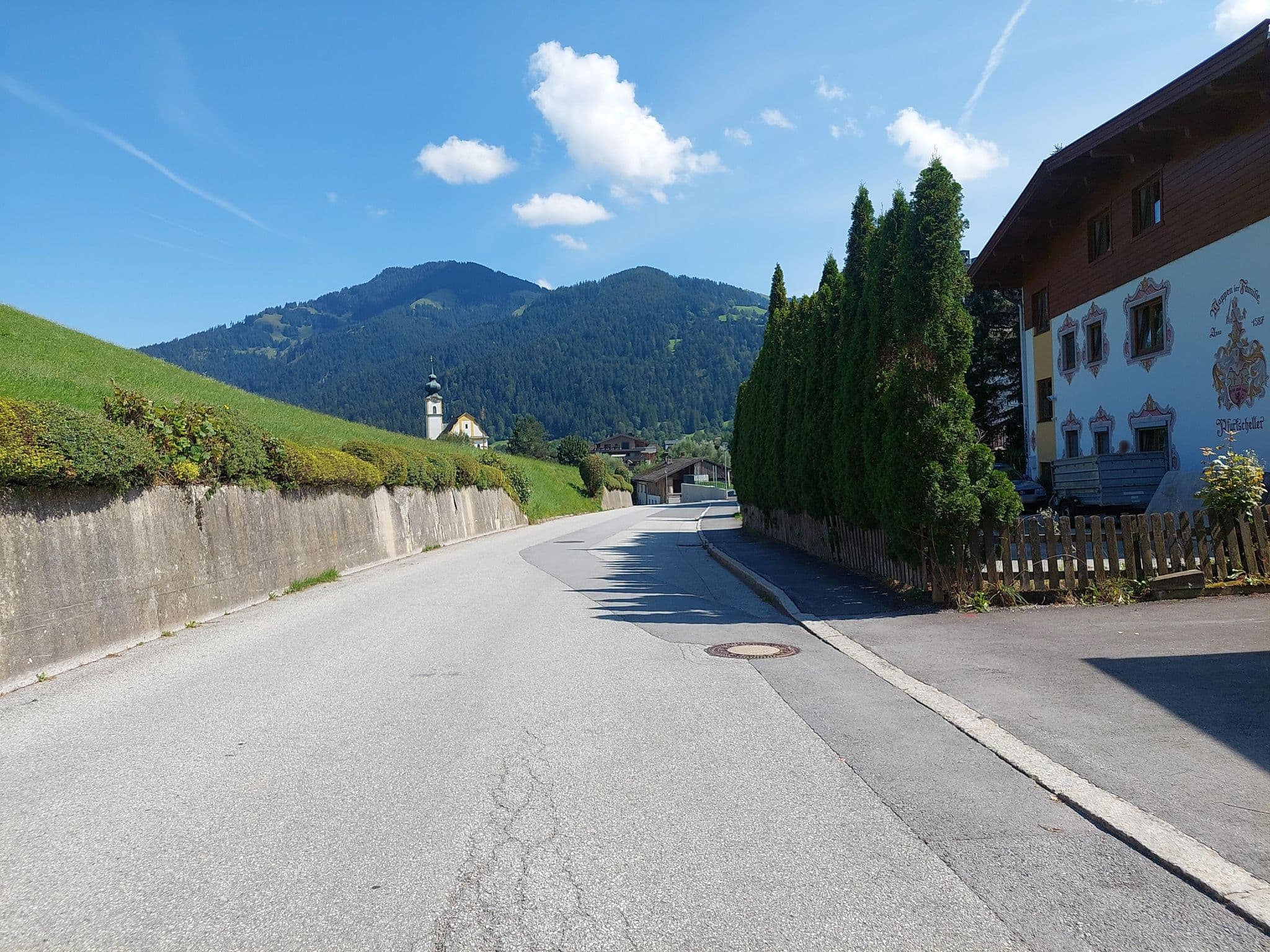 Street view near Andrea Pfurtscheller, Söll — © viavista (CC BY-SA · Mapillary)