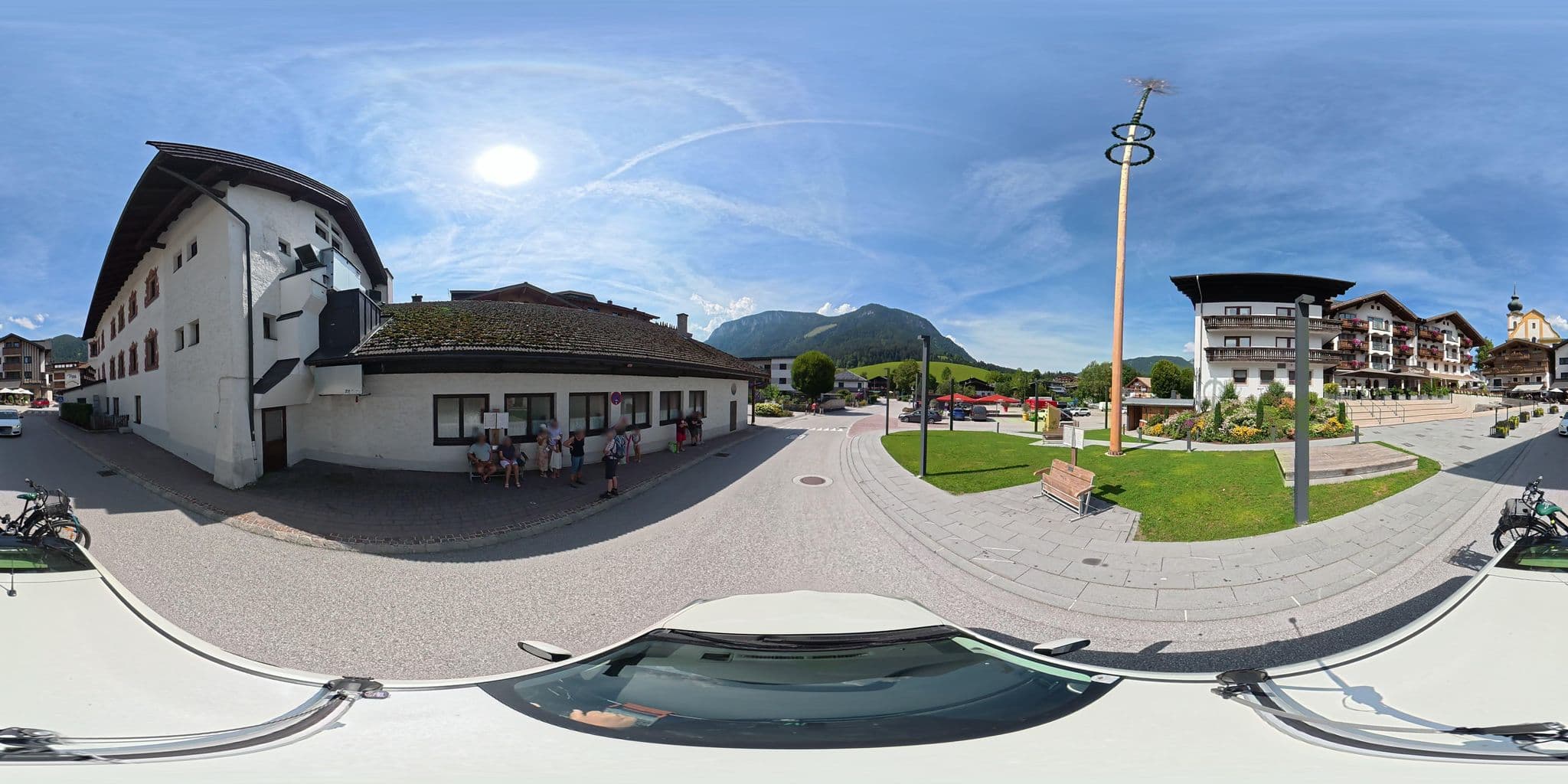 Street view near Gasthof Postwirt - Fam Marlene Bliem, Söll — © osmplus_org (CC BY-SA · Mapillary)