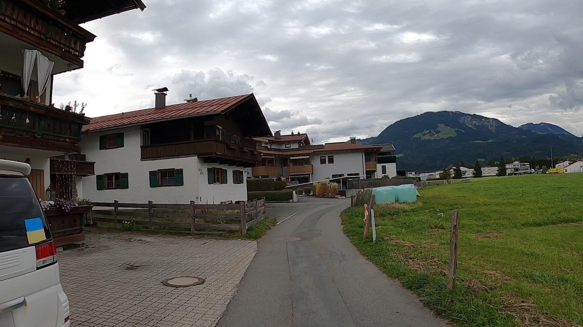 Street view near Appartements Jaegerhof, Sankt Johann in Tirol — © osmplus_org (CC BY-SA · Mapillary)