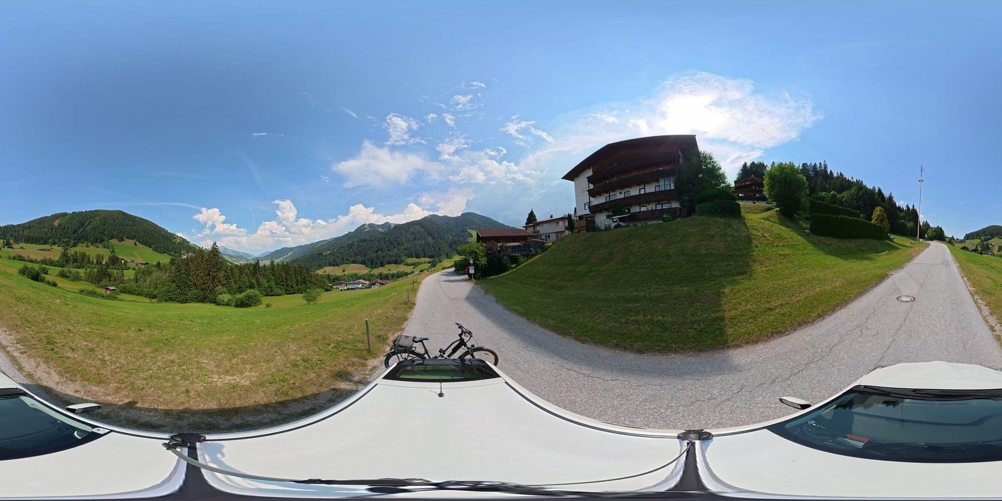 Street view near Landhaus Sonnenzauber, Oberau — © osmplus_org (CC BY-SA · Mapillary)
