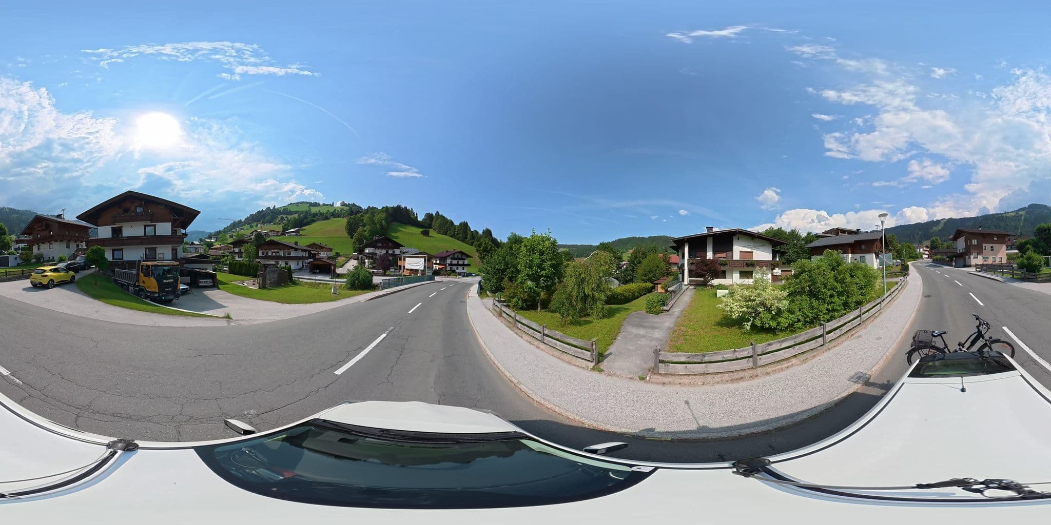 Street view near Larchbrunn Familie Gwiggner, Niederau — © osmplus_org (CC BY-SA · Mapillary)