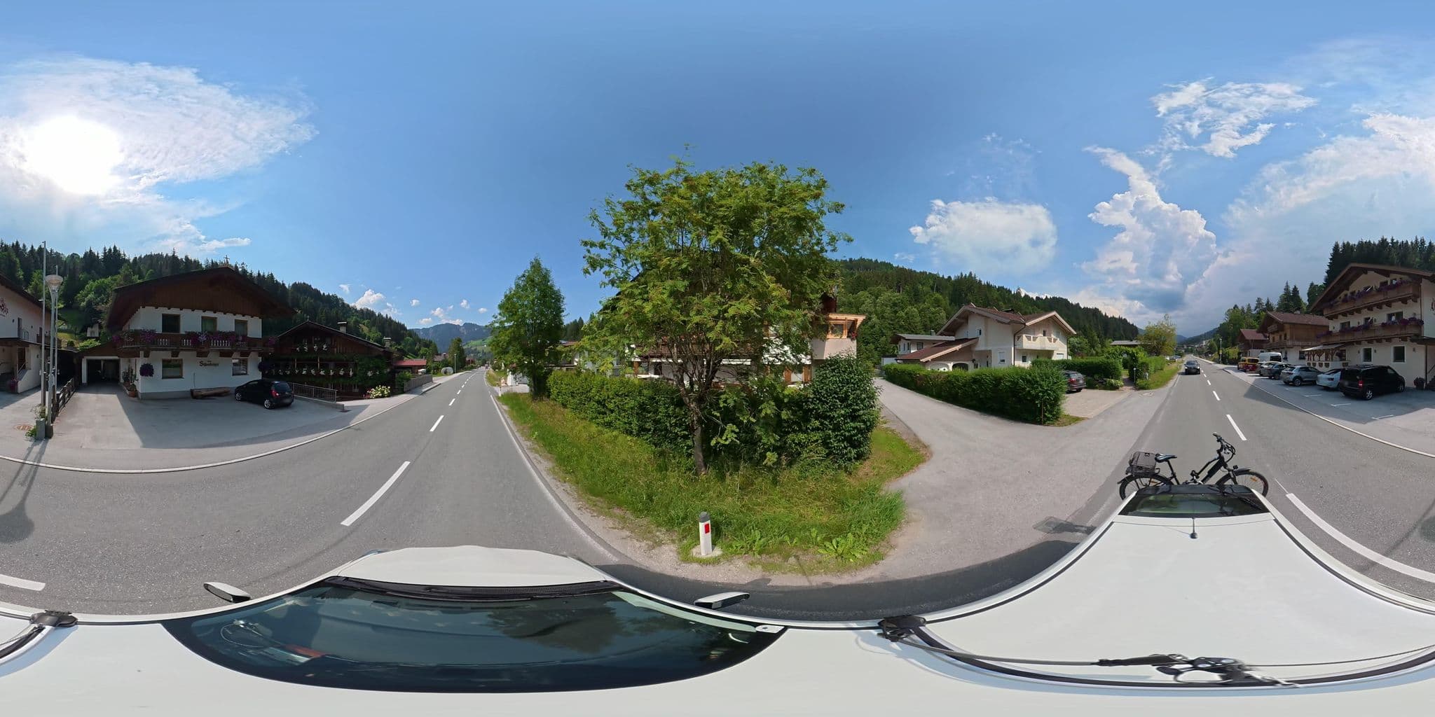 Street view near Hotel-Pension Almrose, Oberau — © osmplus_org (CC BY-SA · Mapillary)