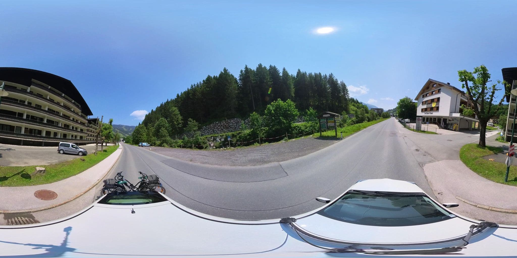 Street view near Apartment Gabriella, Saalbach — © osmplus_org (CC BY-SA · Mapillary)