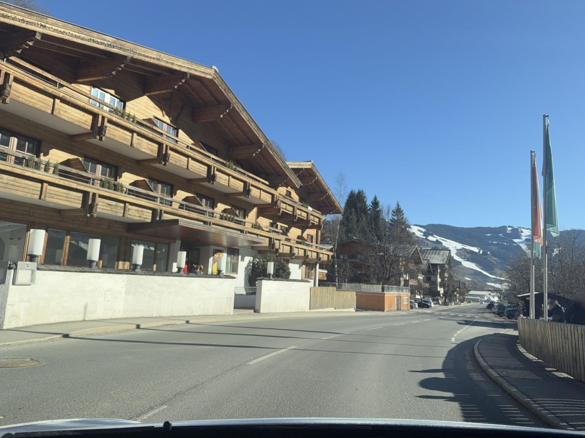 Street view near Aparthotel Theresia, Hinterglemm — © ottor (CC BY-SA · Mapillary)