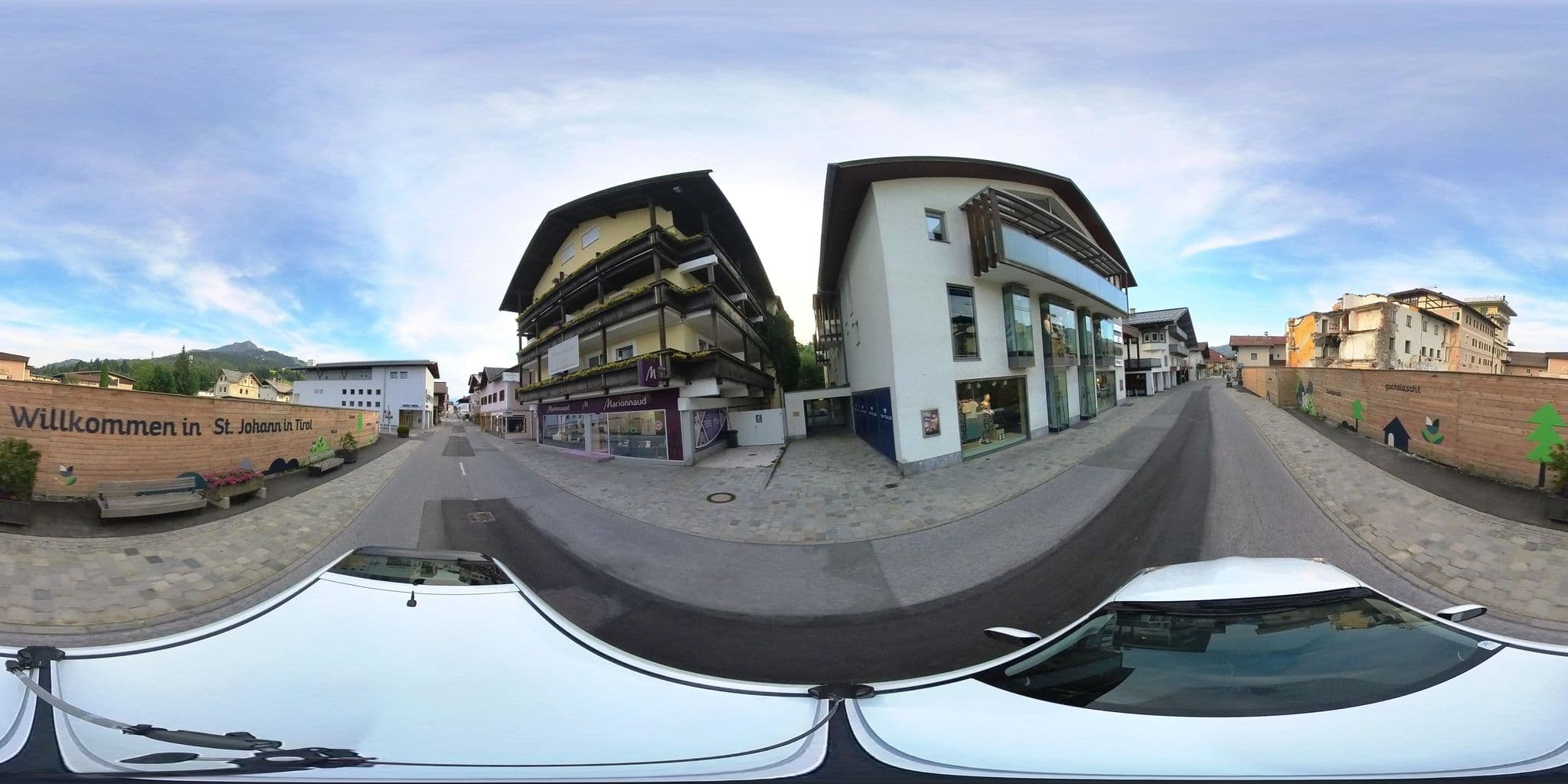 Street view near Panorama Hotel Garni, Sankt Johann in Tirol — © osmplus_org (CC BY-SA · Mapillary)