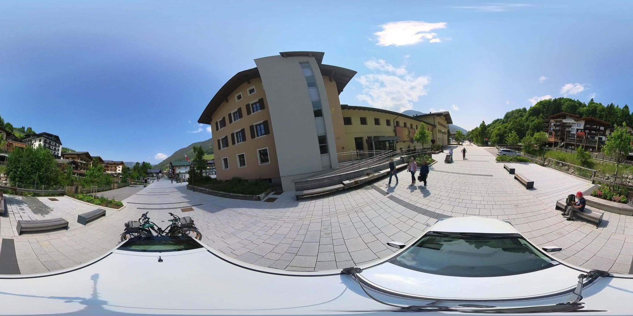 Street view near Bundeslandschulheim Saalbach-Hinterglemm, Hinterglemm — © osmplus_org (CC BY-SA · Mapillary)