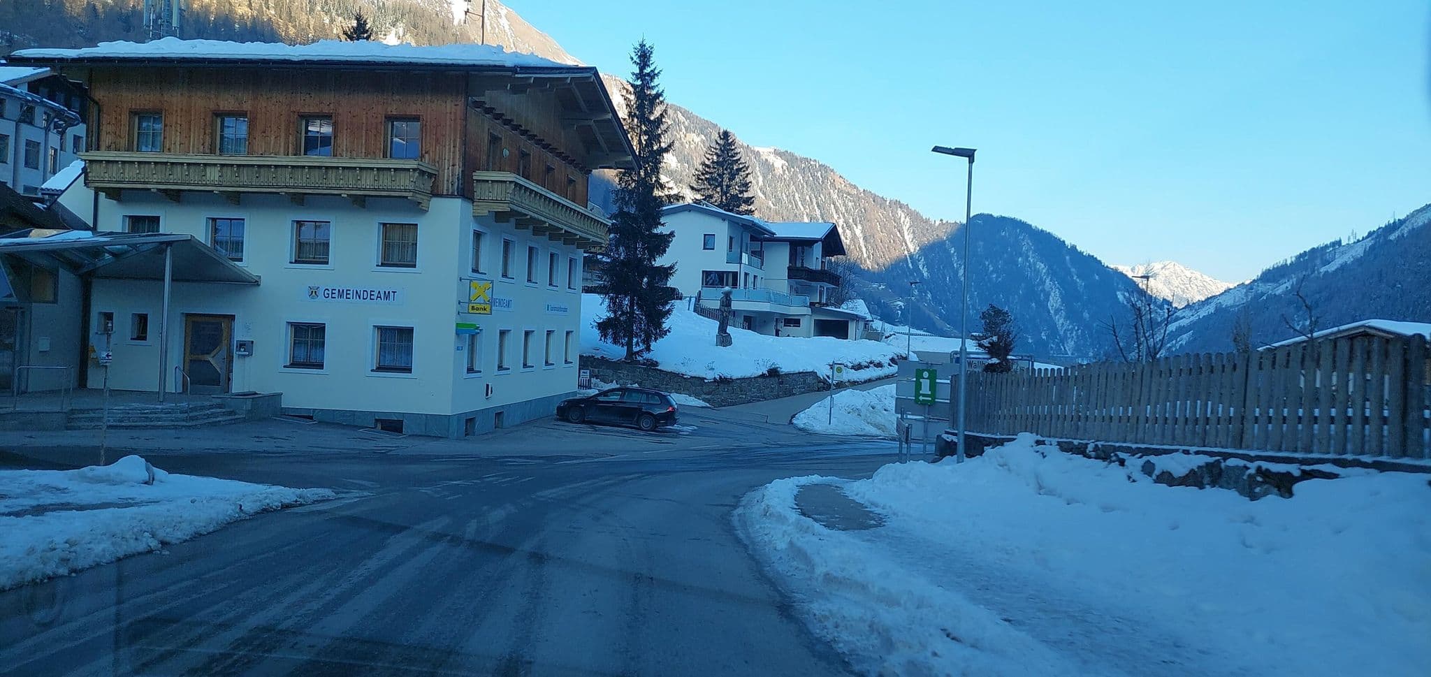 Street view near Pension Alpenrose, Virgen — © gzin (CC BY-SA · Mapillary)
