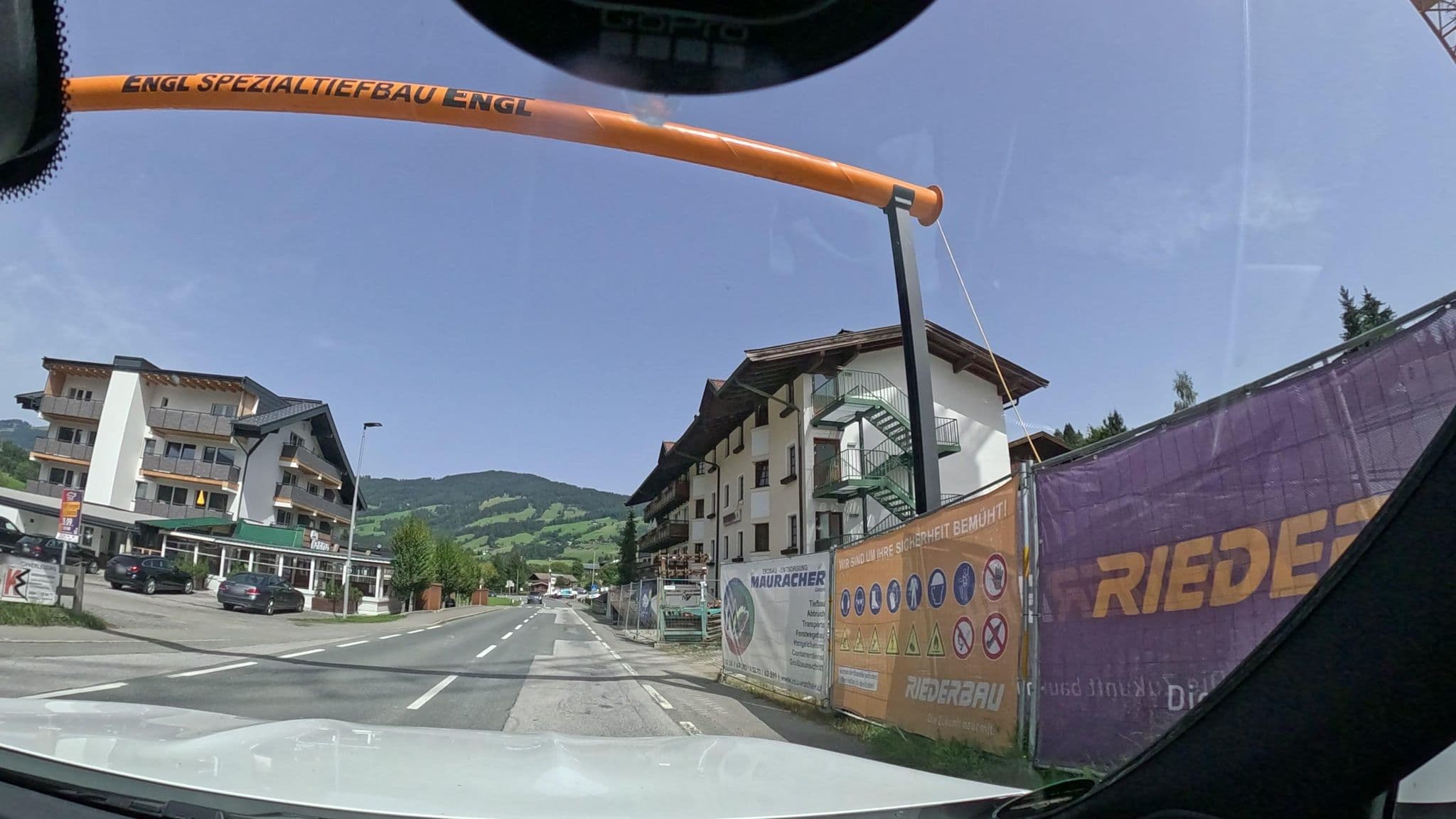 Street view near Wellness & Pool - Hotel Kroneck, Kirchberg in Tirol — © dapiang (CC BY-SA · Mapillary)