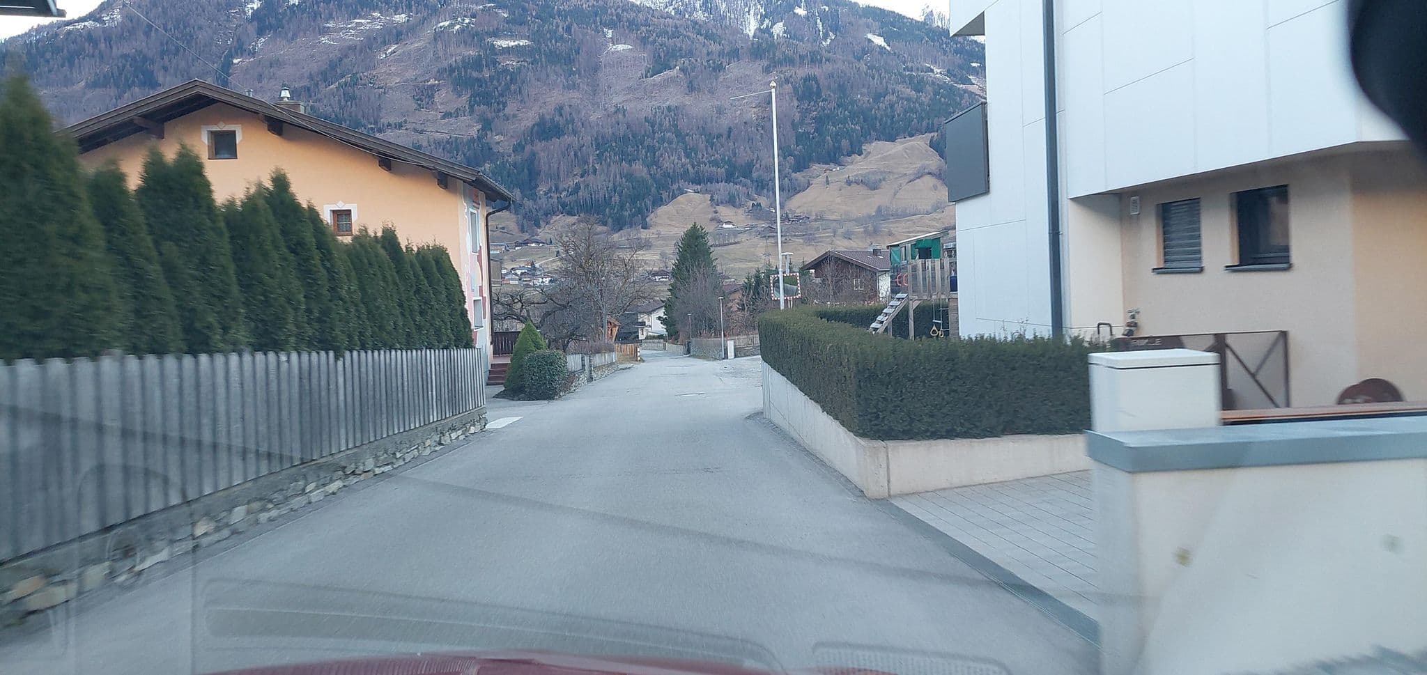 Street view near Gassenhof Pension, Matrei in Osttirol — © gzin (CC BY-SA · Mapillary)