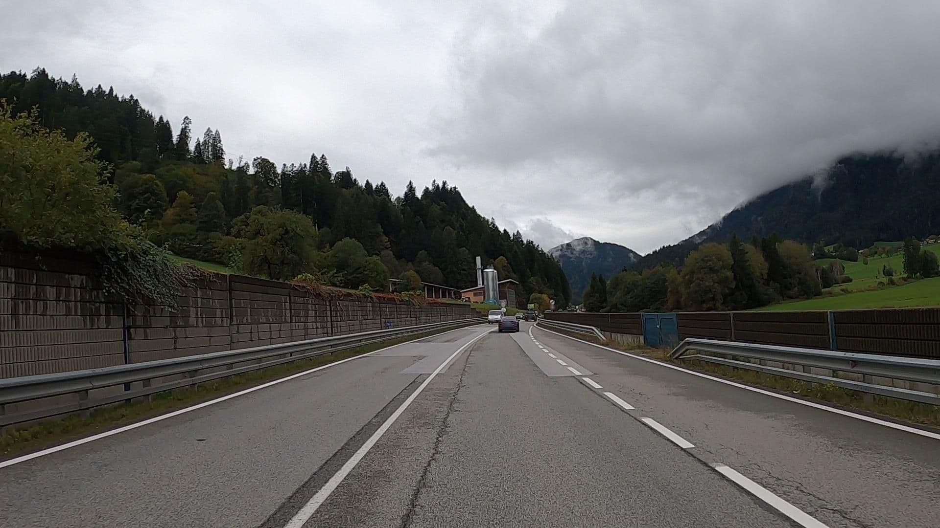 Street view near Elfriede De Vlieger, Söll — © osmplus_org (CC BY-SA · Mapillary)