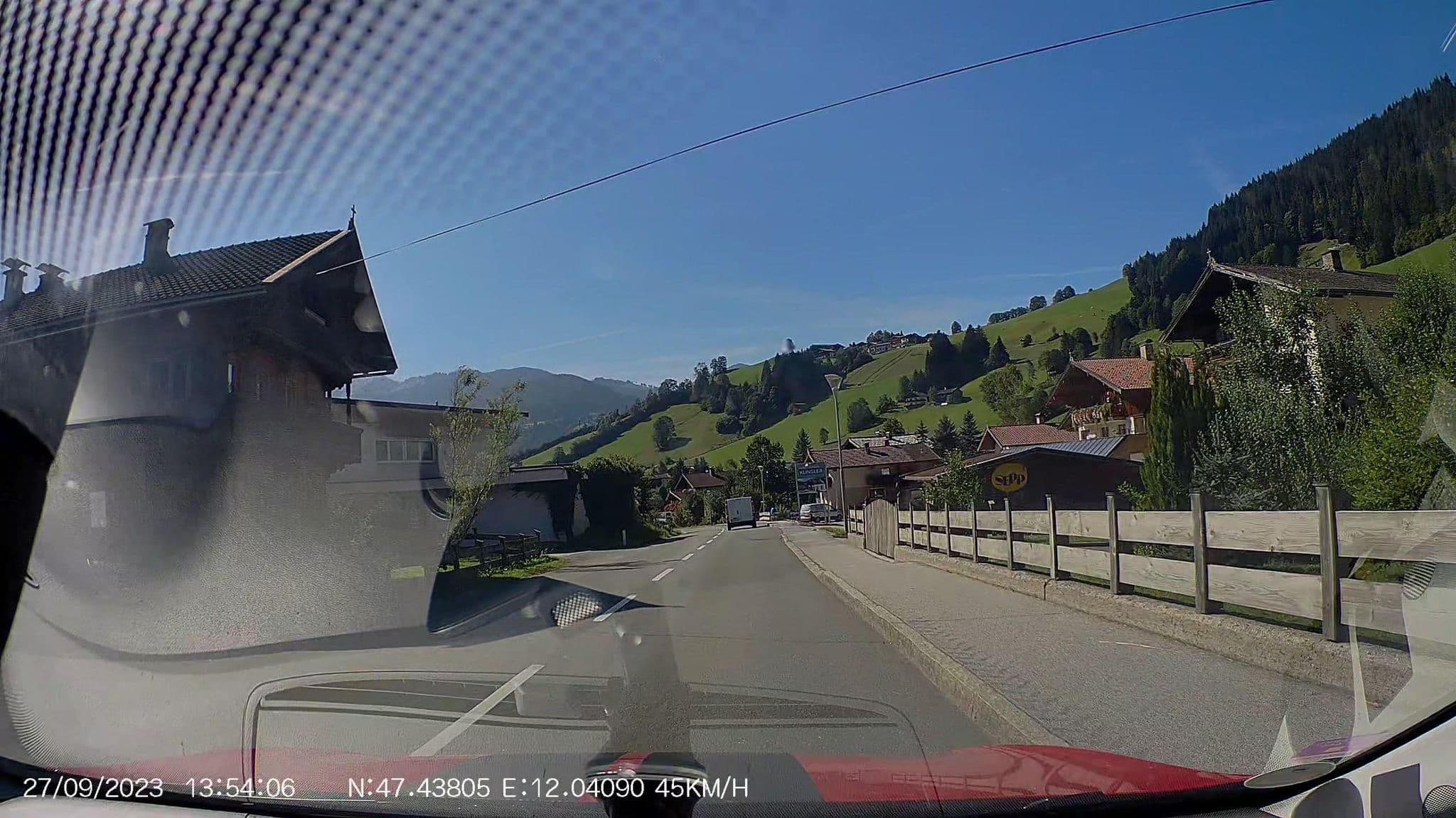 Street view near Hermine Thaler, Oberau — © AR88 (CC BY-SA · Mapillary)