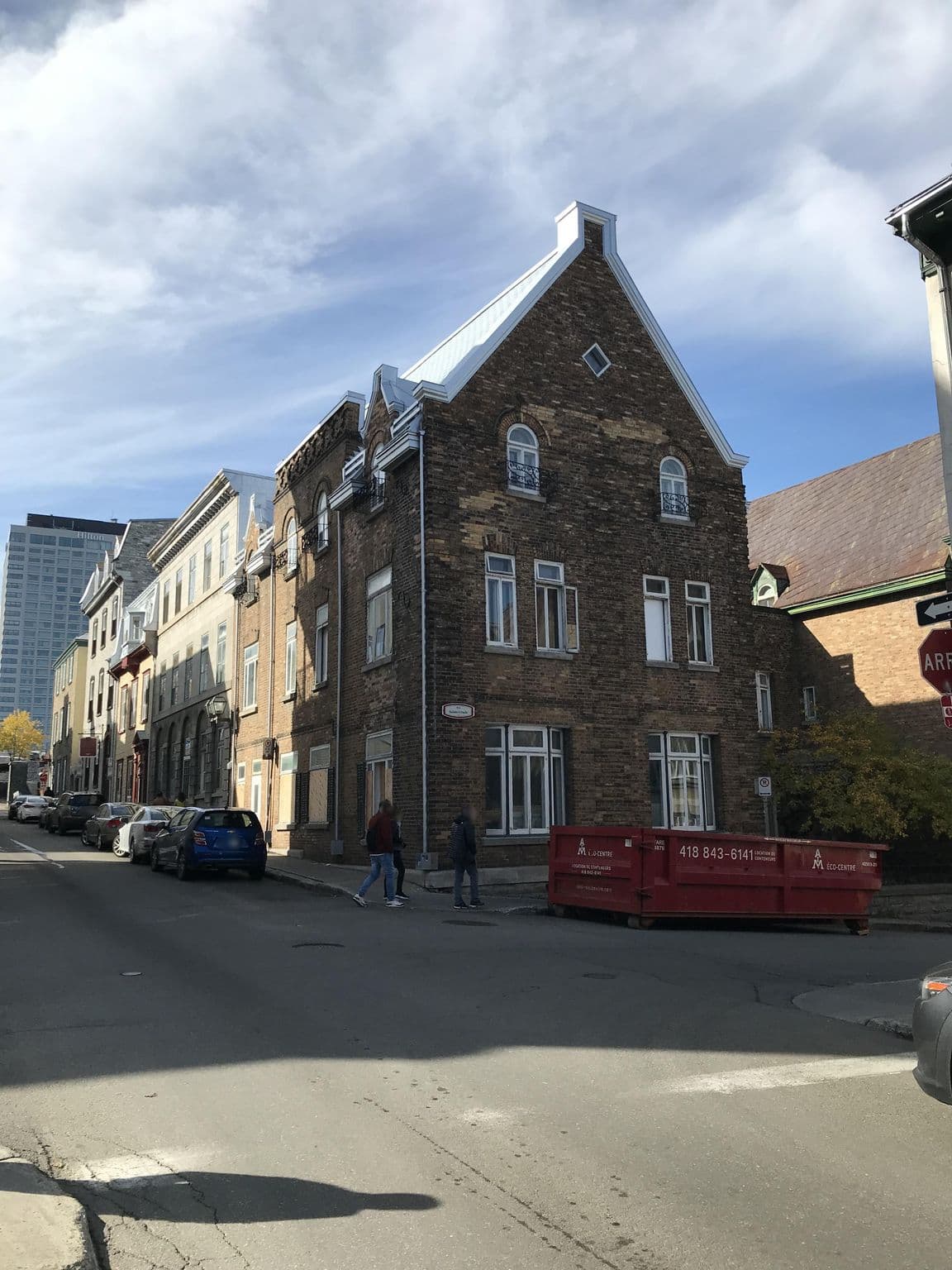 Street view near Auberge Internationale de Québec, Québec — © kristufer (CC BY-SA · Mapillary)