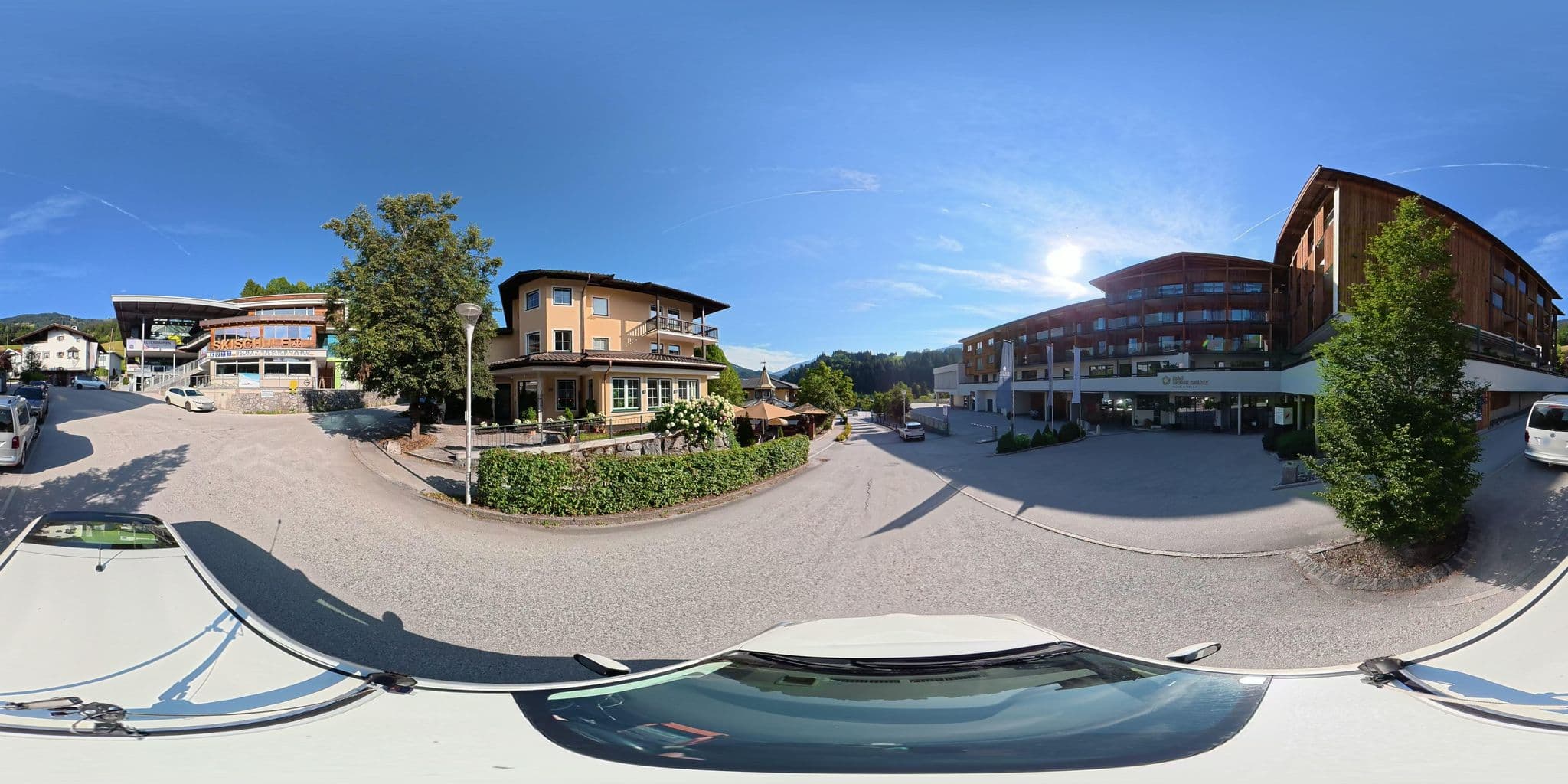 Street view near Landhaus Margaretha, Hopfgarten im Brixental — © osmplus_org (CC BY-SA · Mapillary)