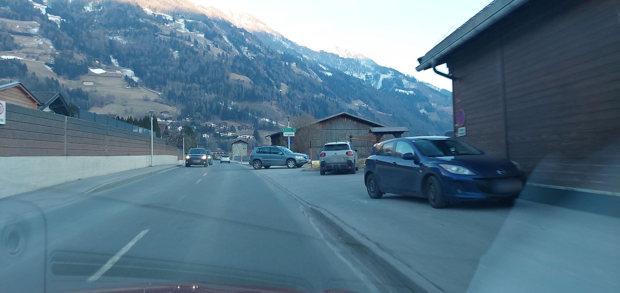 Street view near Johann Kratzer, Matrei in Osttirol — © gzin (CC BY-SA · Mapillary)