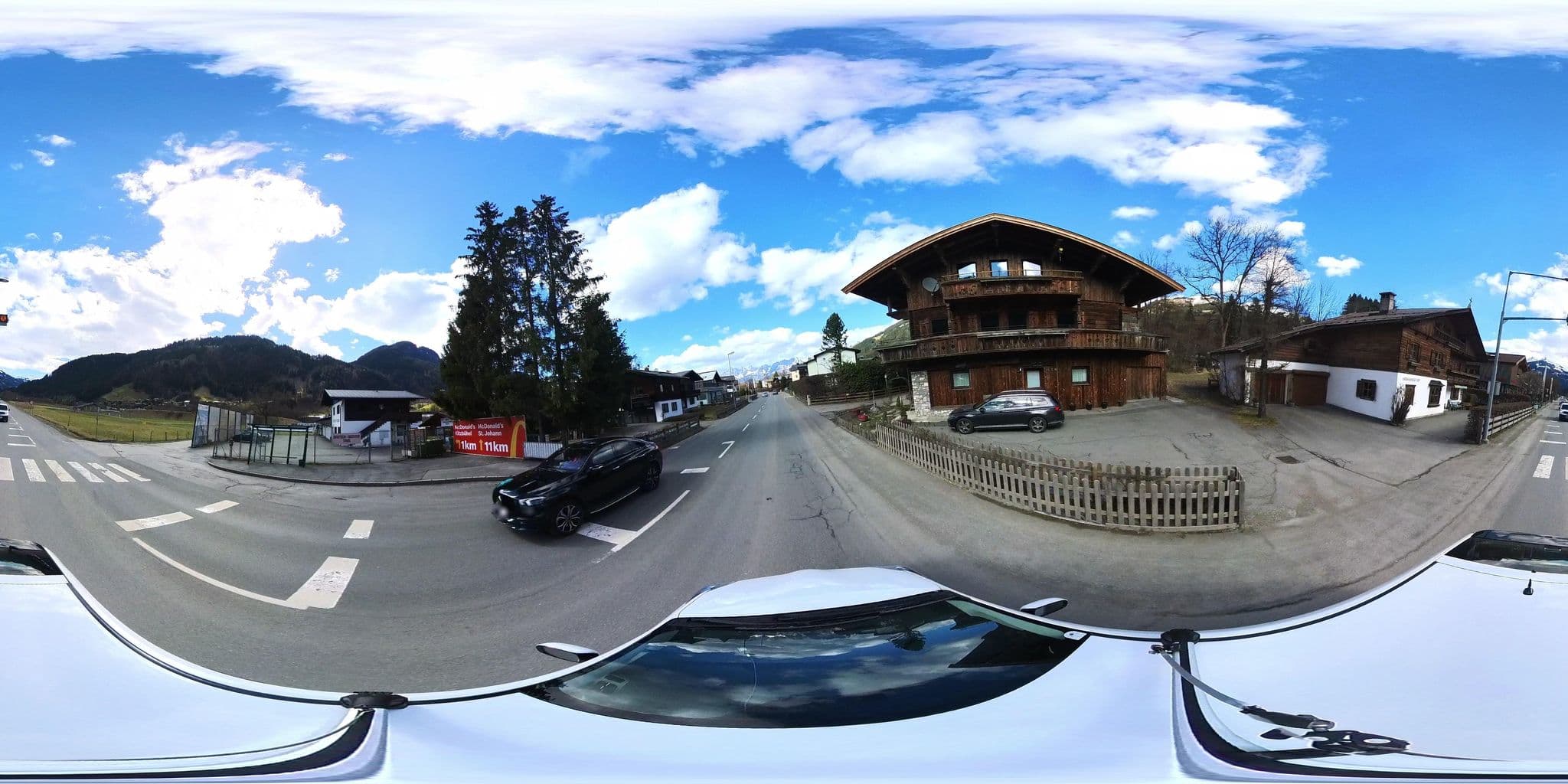 Street view near Pension Oberhauser, Kitzbühel — © osmplus_org (CC BY-SA · Mapillary)