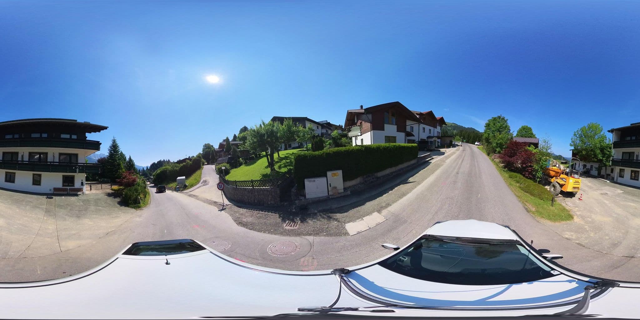 Street view near Kirchbichlhof Ellmau Eder GmbH & Co., Ellmau — © osmplus_org (CC BY-SA · Mapillary)