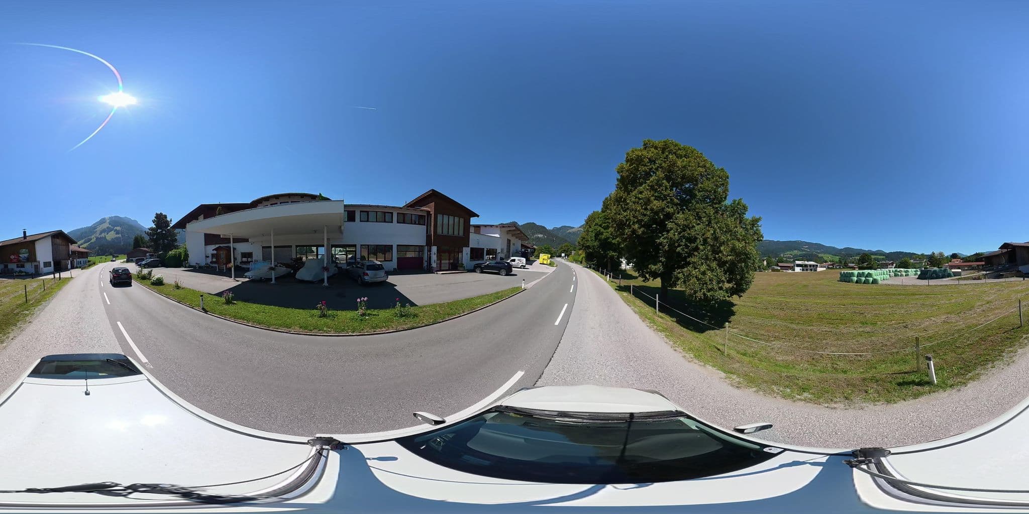 Street view near Gasthaus Hohenkendl, Kössen — © osmplus_org (CC BY-SA · Mapillary)